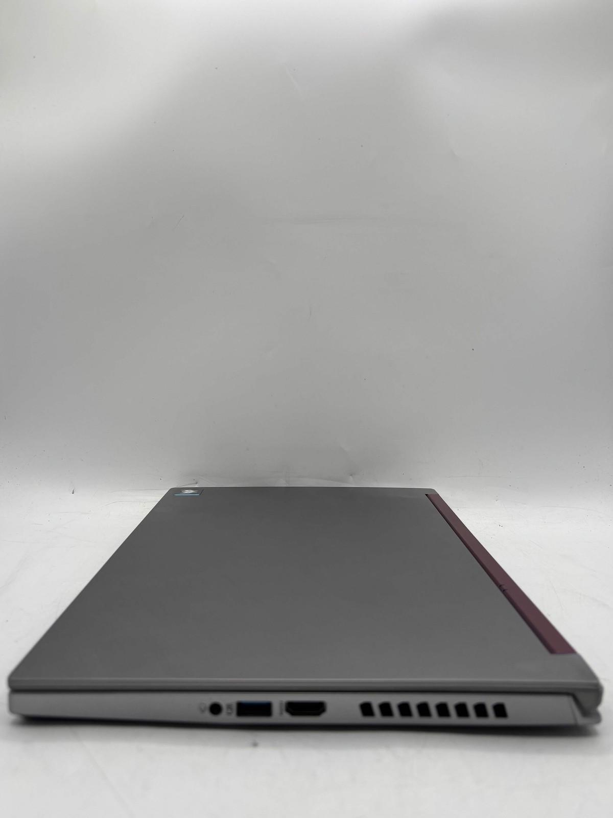 Acer Predator Triton 300 SE 14″ Core i7-11375H 16GB RAM 512GB SSD GeForce RTX 30