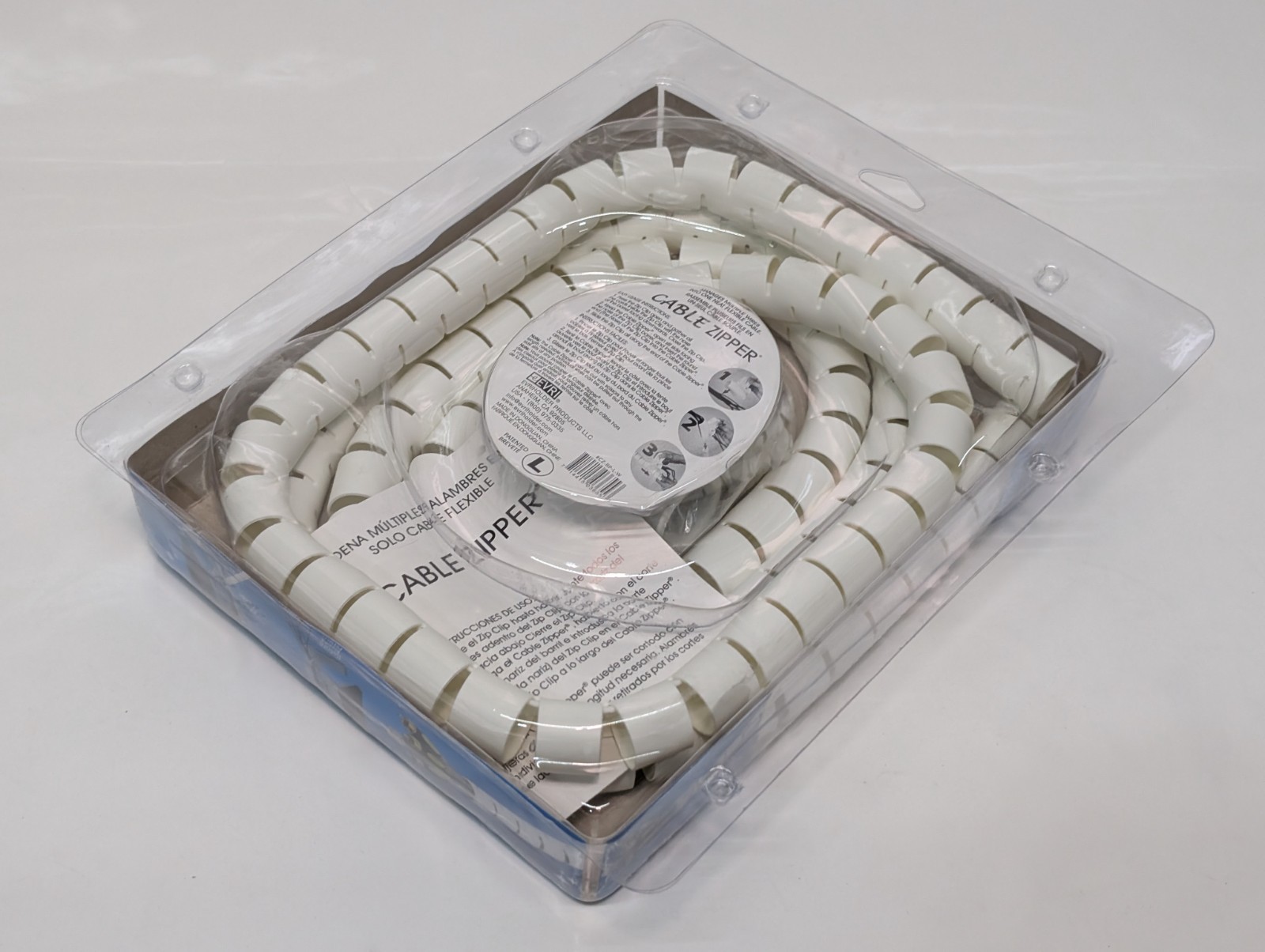 (4) Evri 8 Ft. Cable Organizer Zippers Zip Clip Consolidator w/ Lables & Mounts