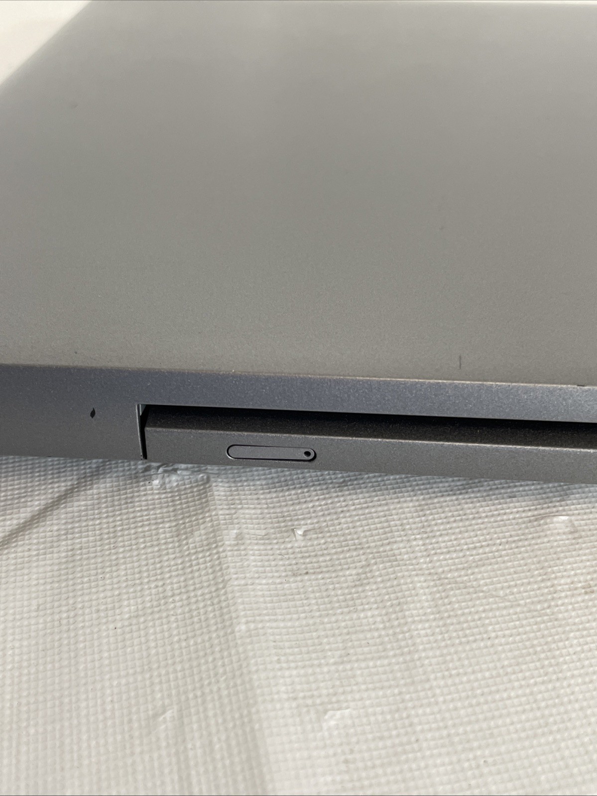 Dell Latitude 5540 15.6” | Core i5-1345U 4.7 GHz | 16GB RAM | No OS No SSD