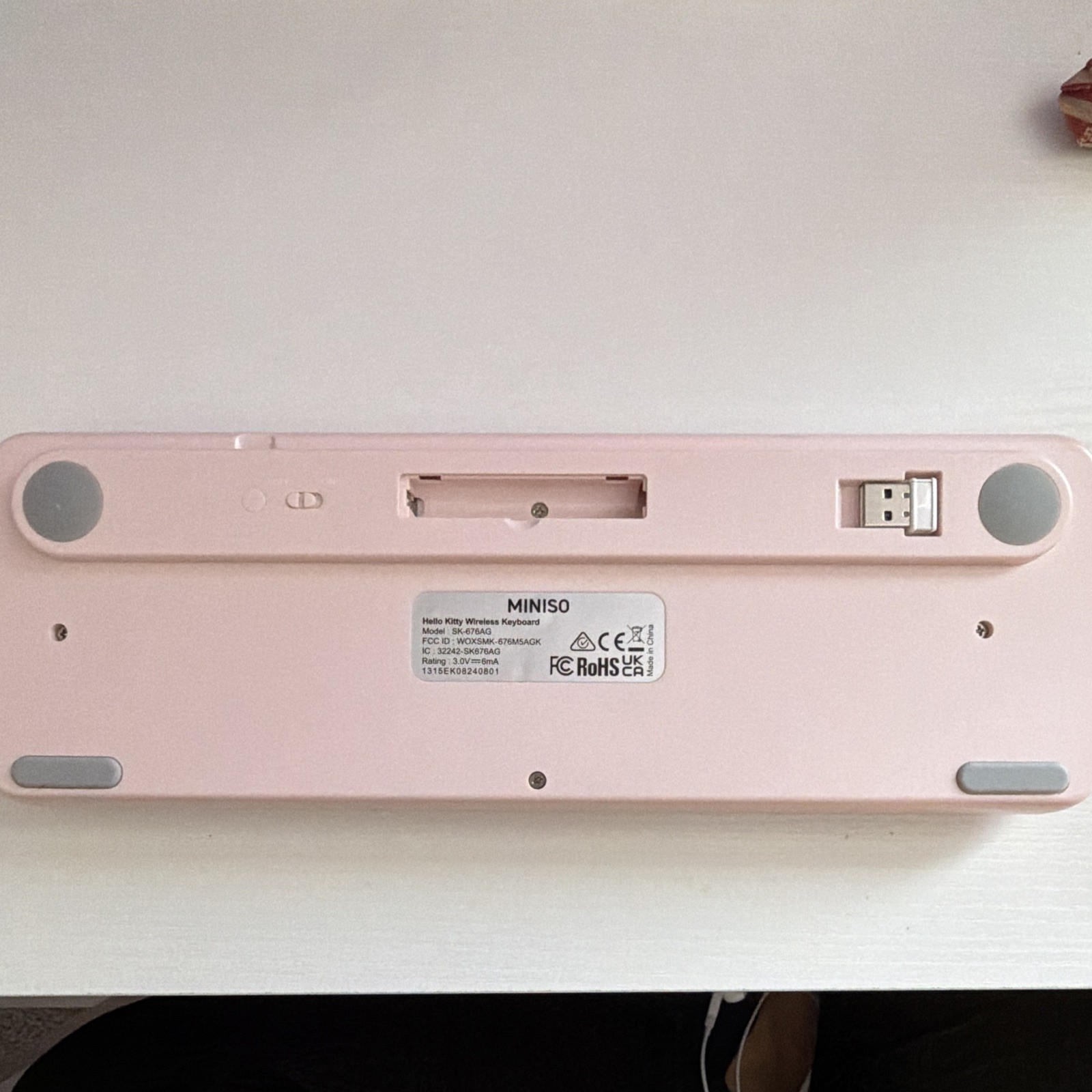 MINISO Hello Kitty Wireless Compact Portable Keyboard Pink/White QWERTY SK-676AG