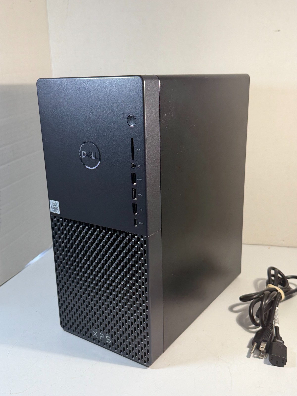 Dell XPS 8940 Desktop Core i5-10400 16GB RAM 512NVMe+ 1TB HDD Win11H