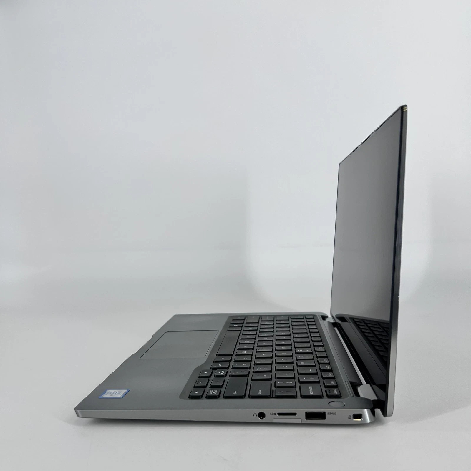 Dell Latitude 7400 2-in-1 14″ FHD Touch i7-8665U 16GB RAM 512GB SSD Win11 Pro