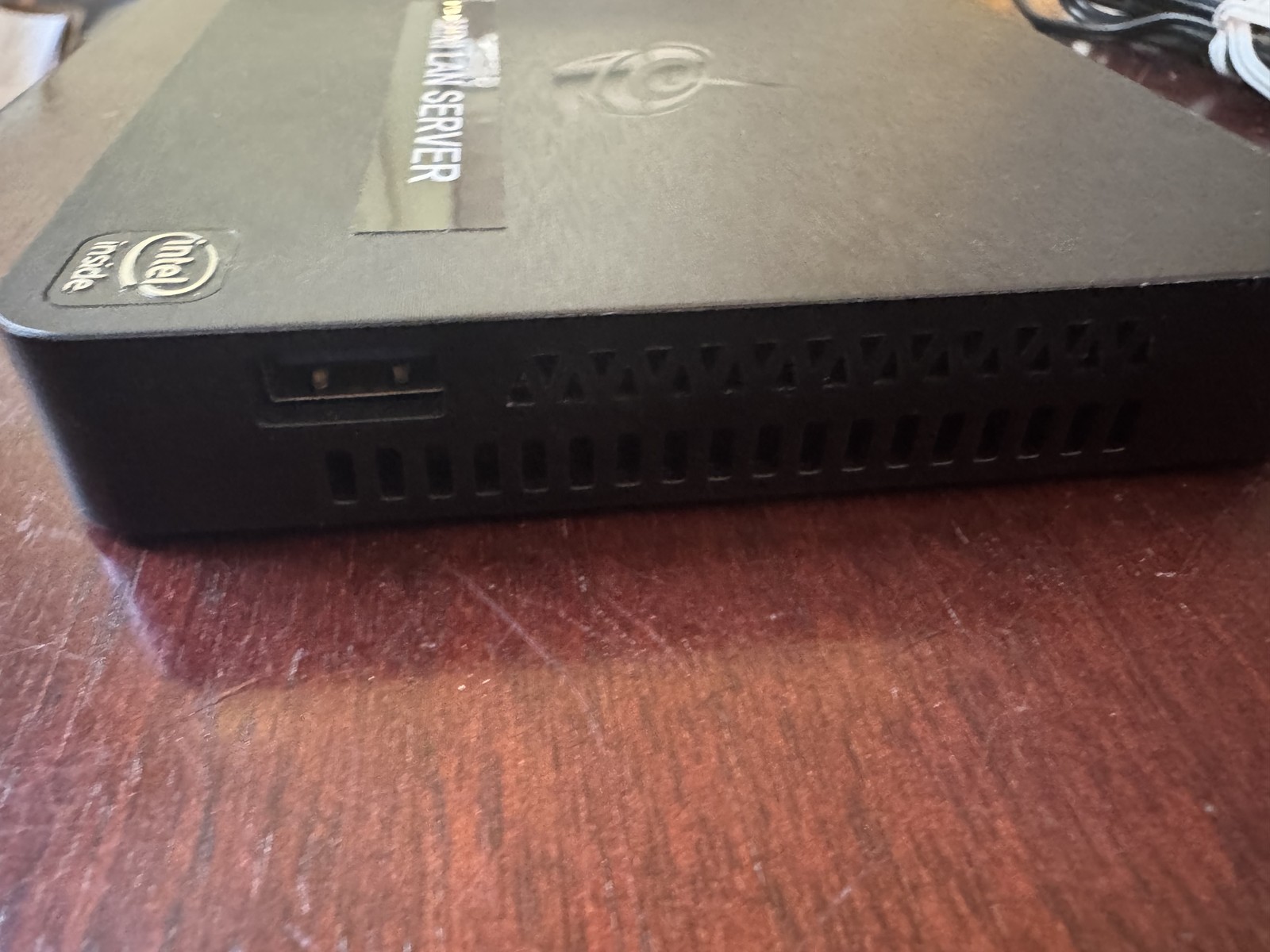Beelink T4 Pro Mini Desktop PC, 4GB RAM, 62GB SSD – Dual Monitor HDMI in Black