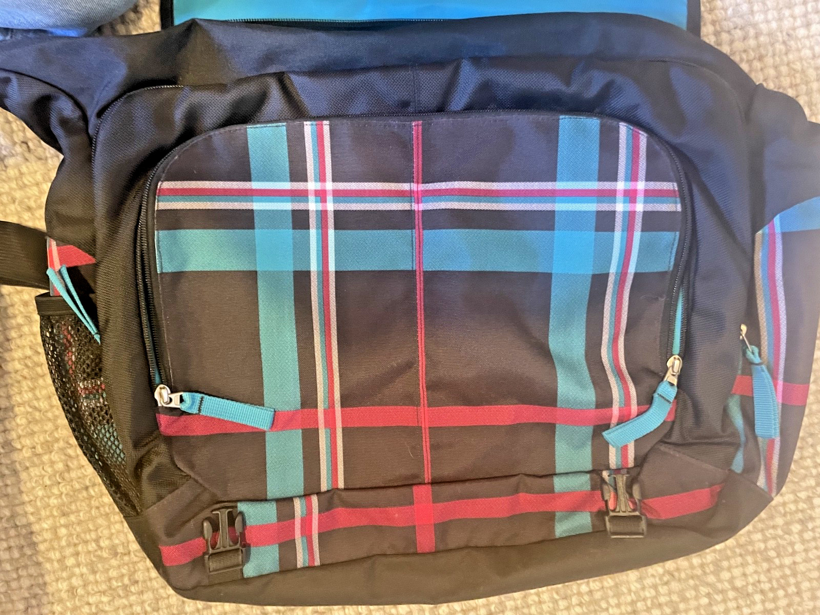 JanSport Teal Pink Black Plaid Messenger Bag 16×13 Padded Laptop Lined Zippers