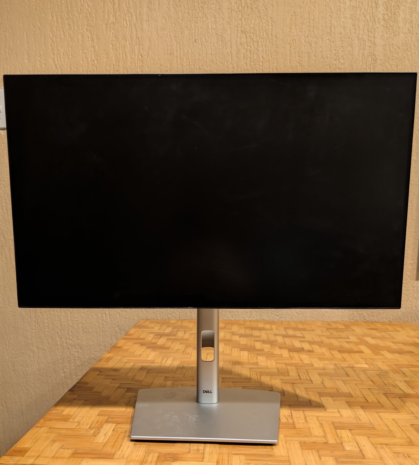 Dell UltraSharp U2422H 24″ Full HD LED Monitor