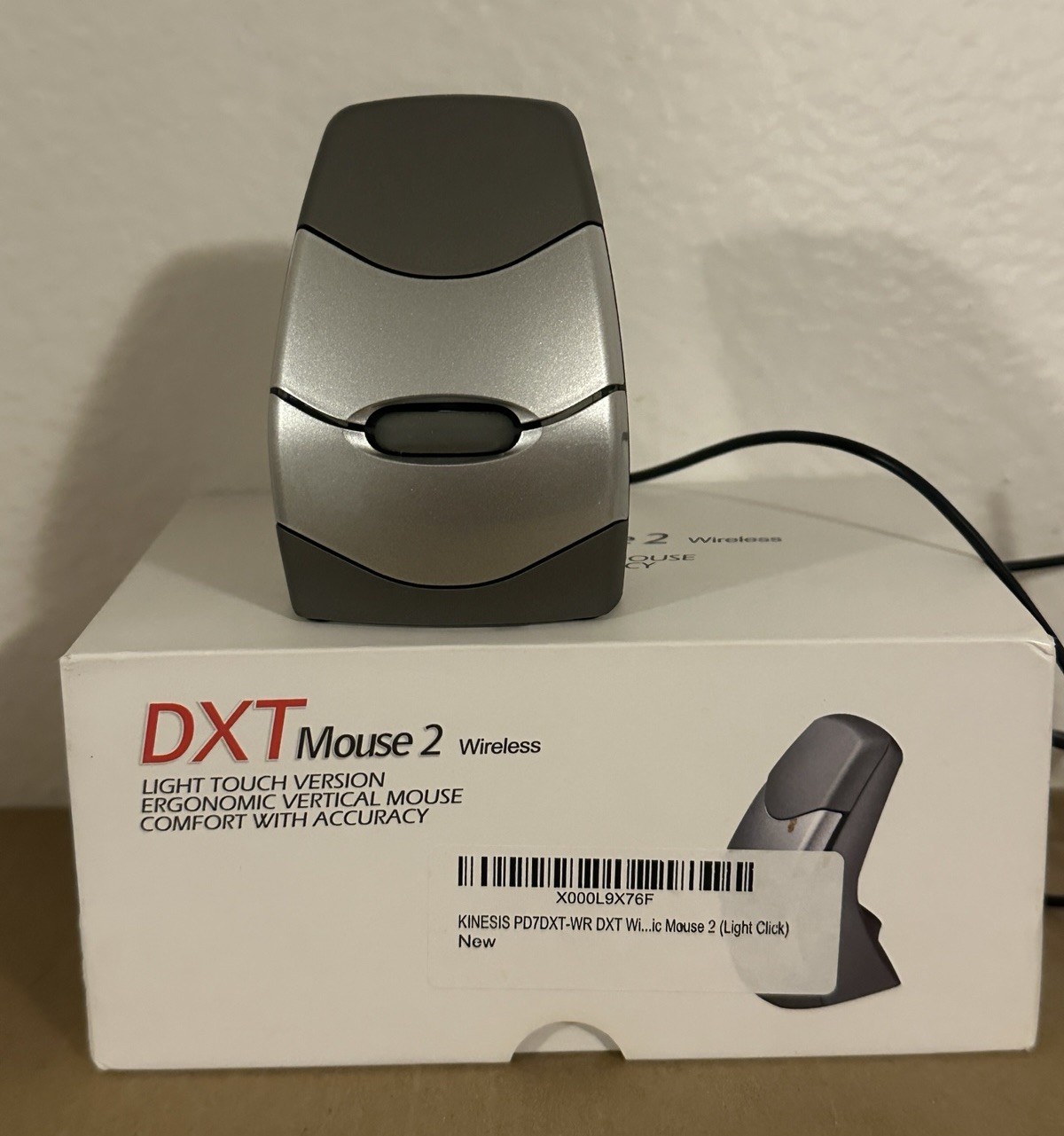 KINESIS DXT2 Ergonomic Vertical Mouse (RF Wireless) RF Wireless Mild Usage