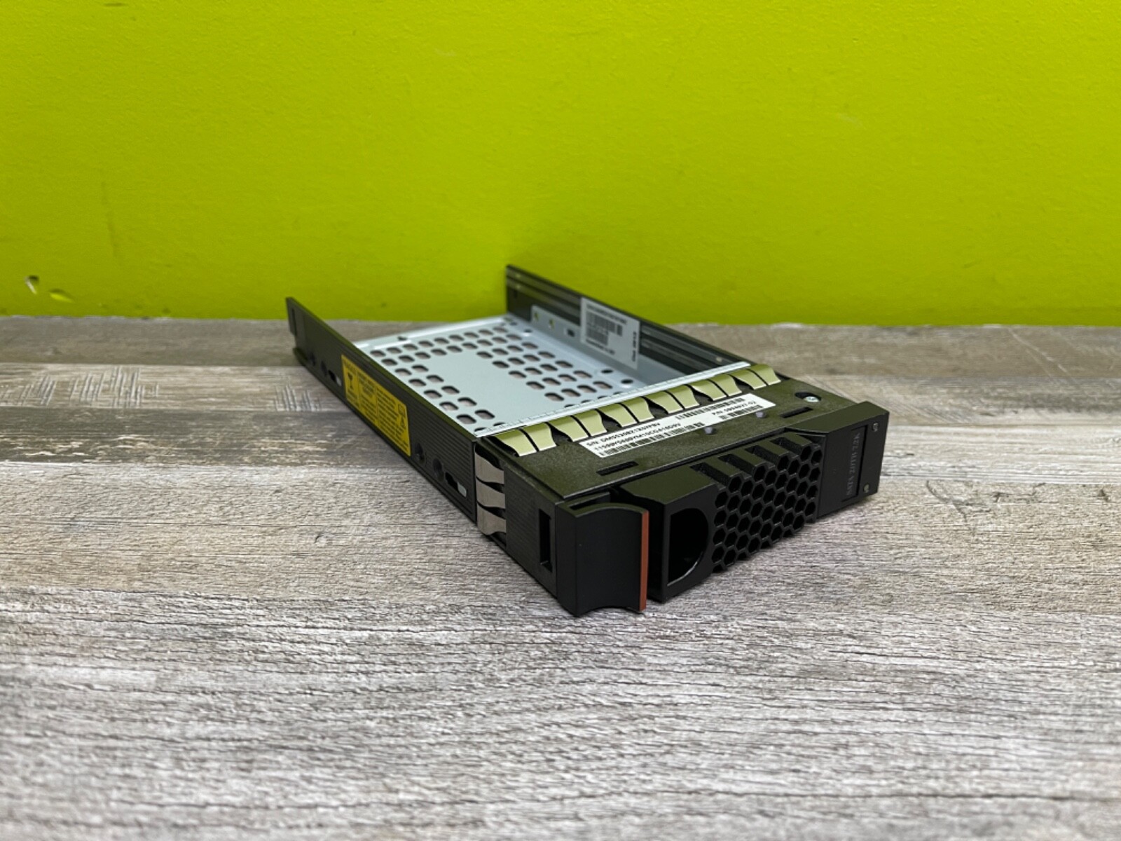 IBM 95310-06 0994927-02 Caddy 3.5” 2TB HDD Caddy 45W8286 LFF HS1235-E + Screws