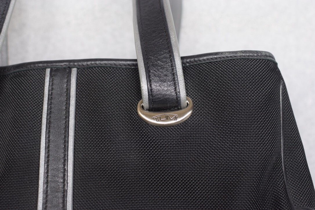Tumi Briefcase Laptop Bag Ballistic Nylon Leather Trim Business Travel Commute