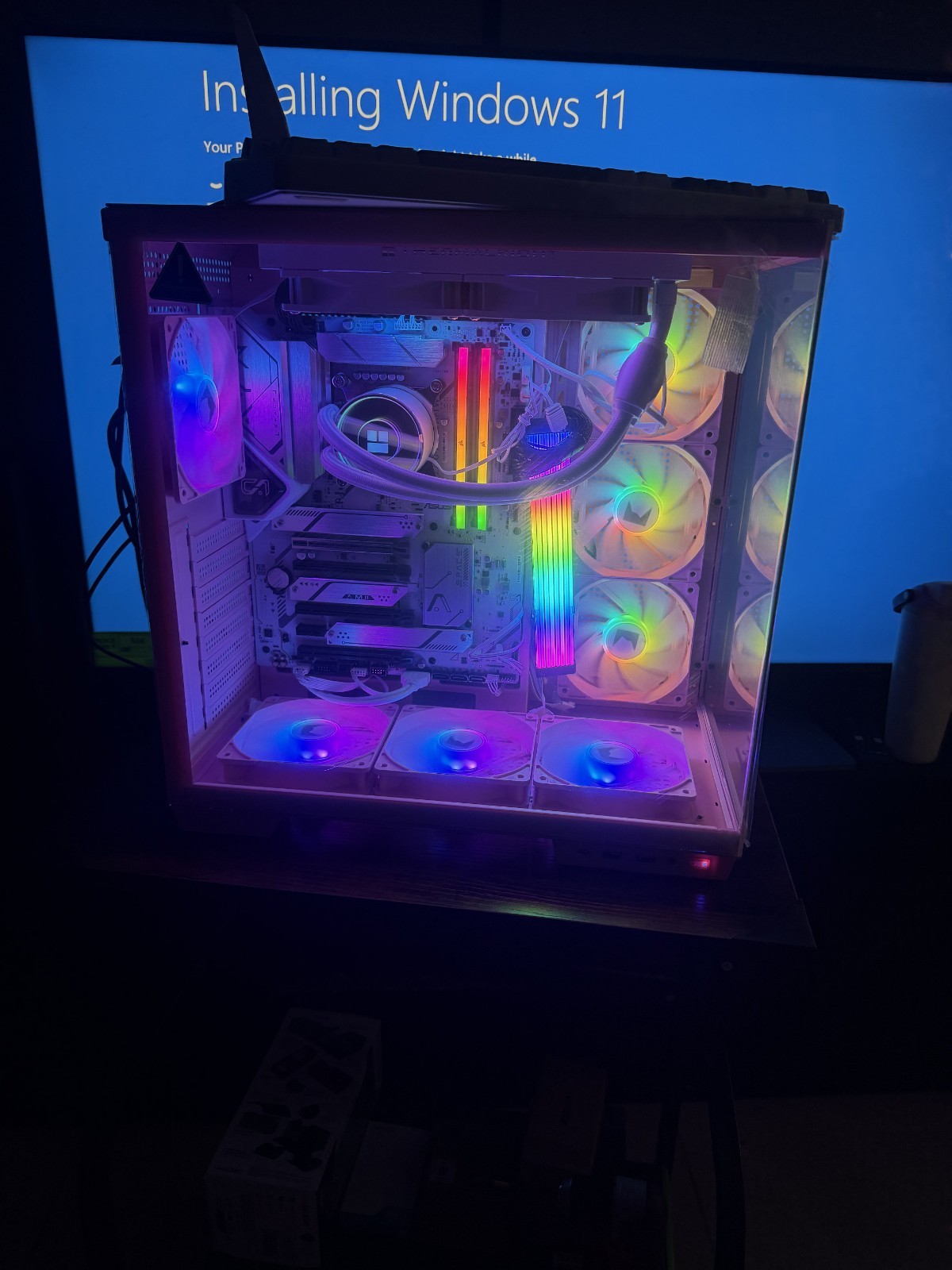 computer…. cpu 14600 16gb ram ddr5 motherboatd aus