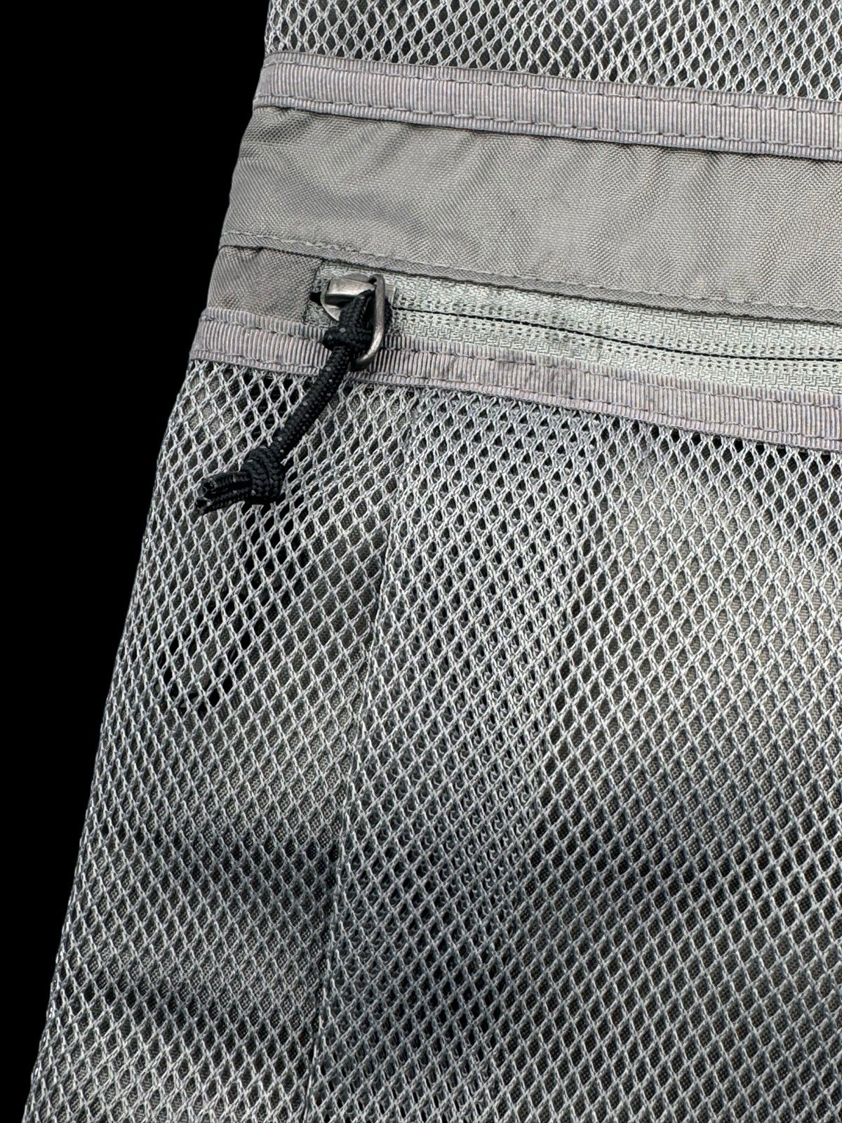 Patagonia Refugio Padded Laptop Tablet Sleeve Case Gray Mesh Pockets 15”X 11”