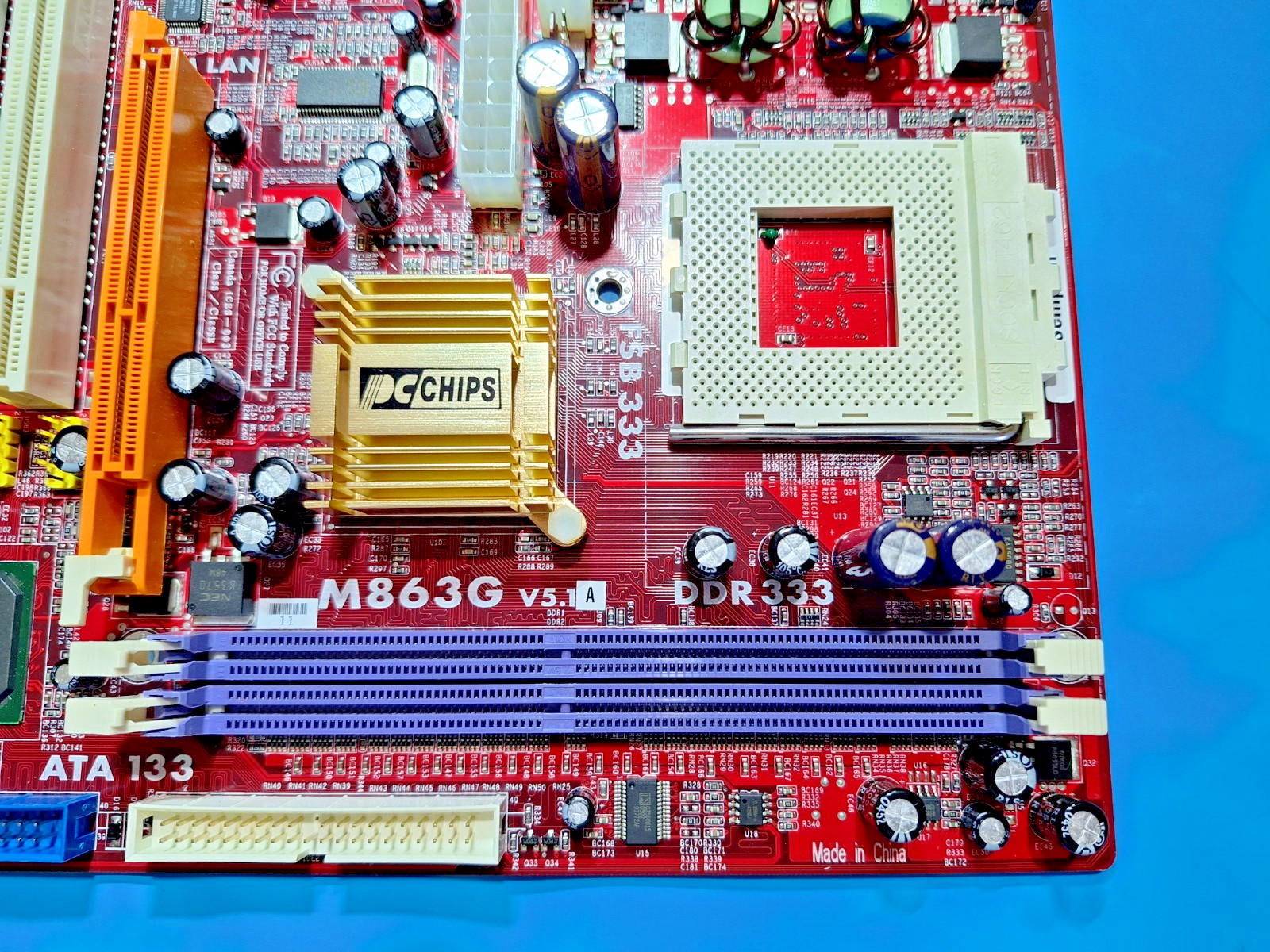 M863G – Motherboard – micro ATX – Socket A – SiS741GX – Ethernet – onboard graph