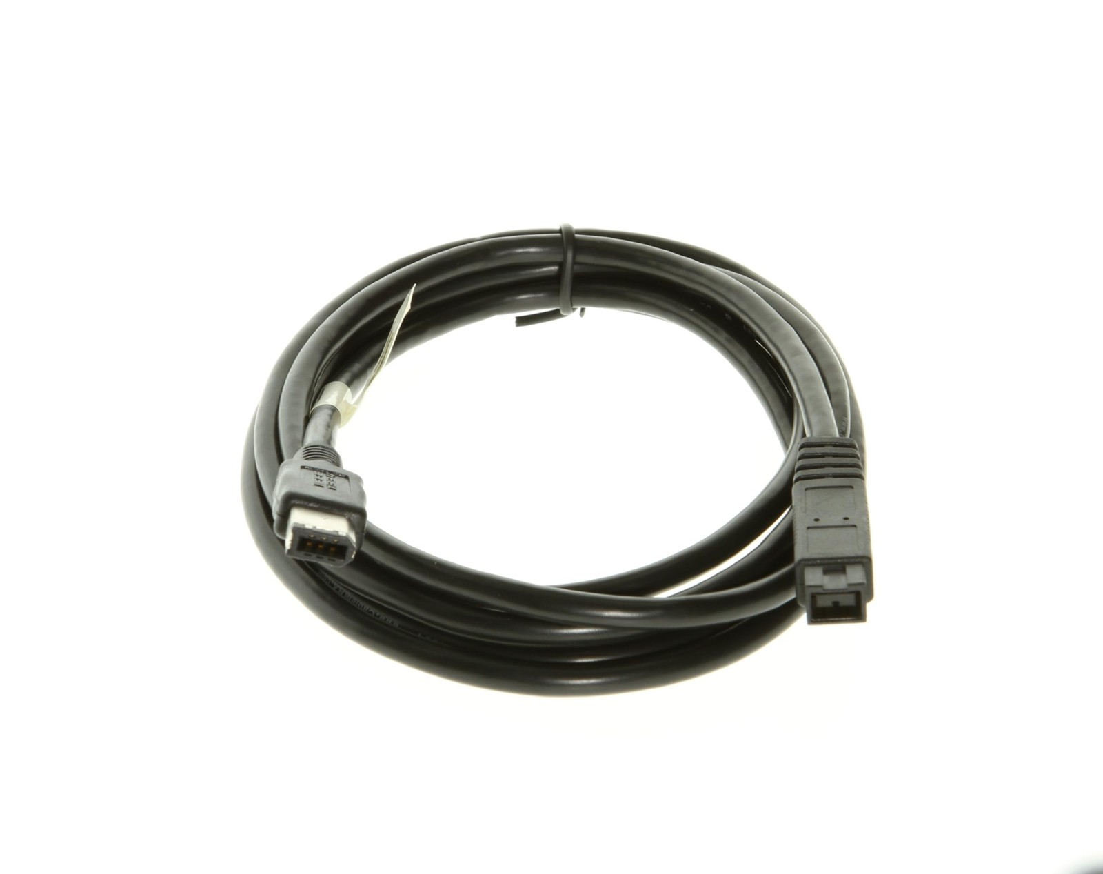 CABLEMAX FireWire 800 to 400 Cable 6ft Connect 9Pin to 6Pin Devices for Sea…
