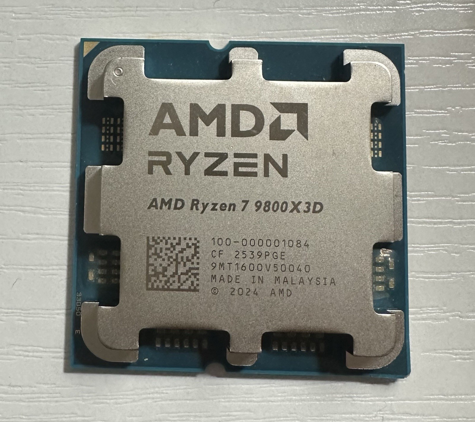 AMD – Ryzen 7 9800X3D 8-Core – 16-Thread 4.7 GHz (5.2 GHz Max Boost) Open Box.