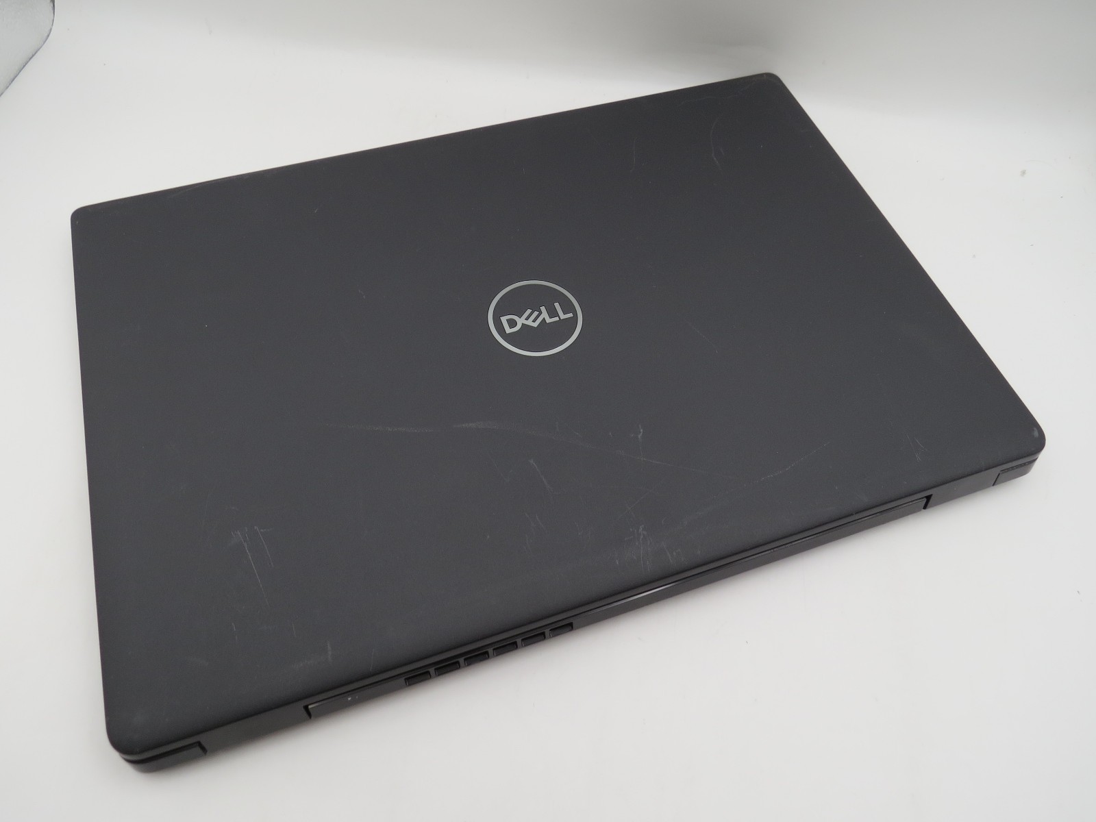 Dell Latitude 3510 i5-10210U @ 1.6GHz 8GB DDR4 | 15″ No HDD/OS/AC