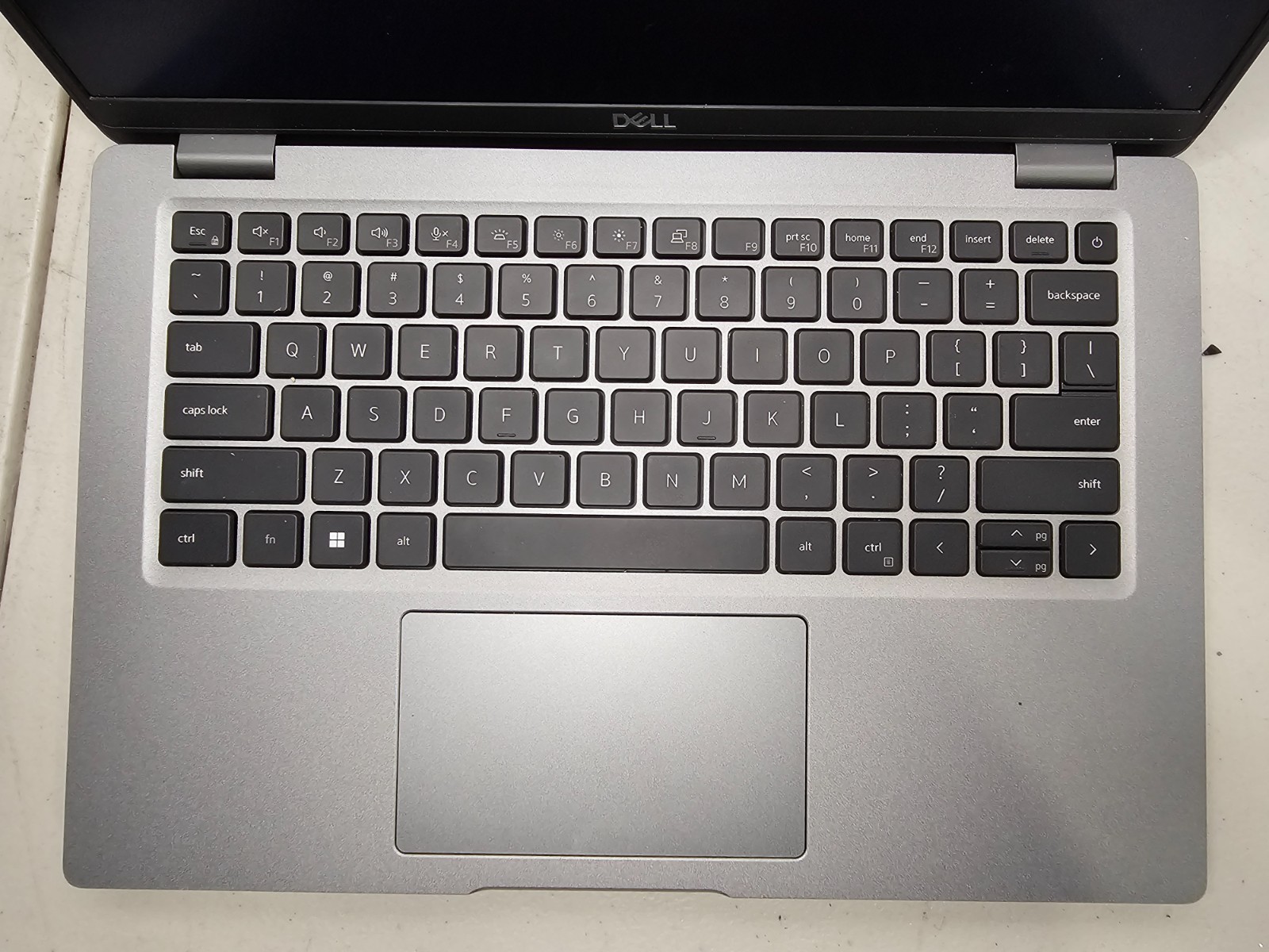 Dell Latitude 5430 i7-1255u 8GB RAM 256GB SSD Win 11 NO AC #04