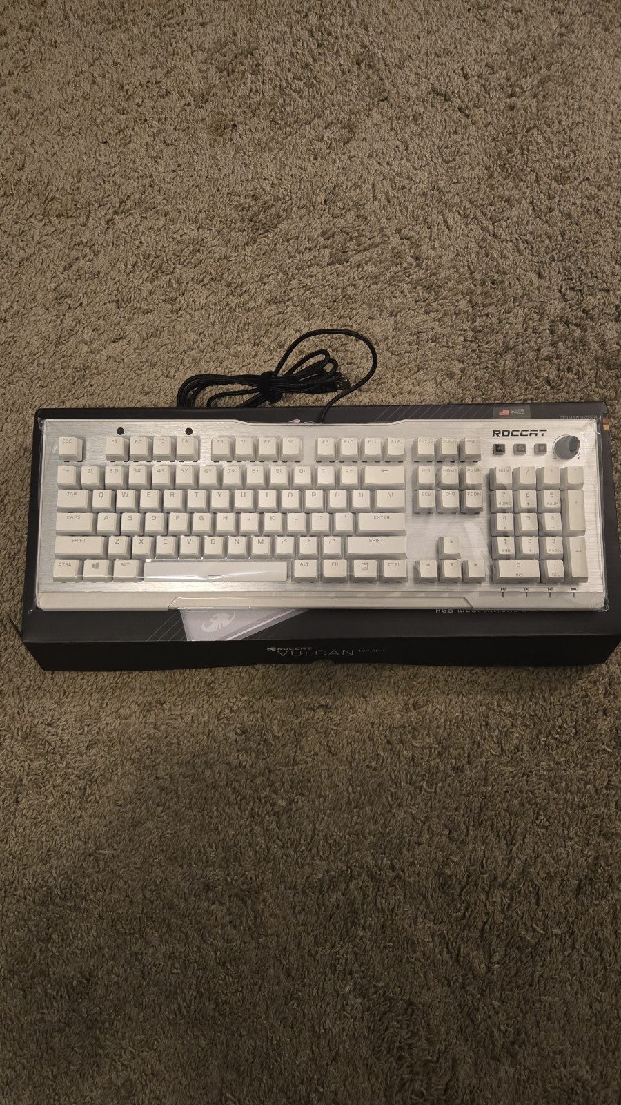 ROCCAT Vulcan 122 AIMO RGB Illuminated Mechanical Keyboard White