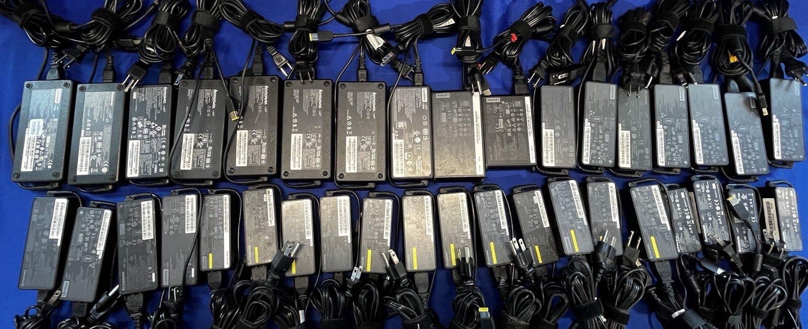 Lenovo 65W 90W 135W + ThinkPad Laptop Adapter Charger Yellow Square Tip – Lot 37