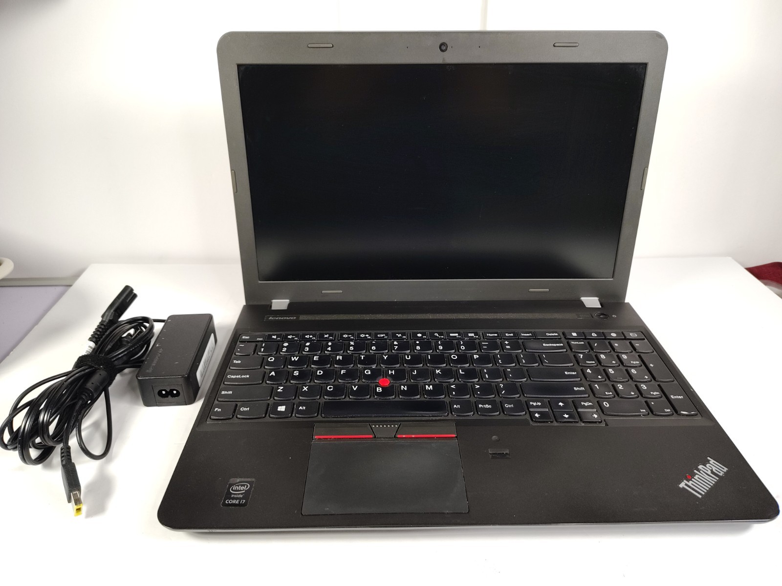 Lenovo ThinkPad E550 i7-5500U 8GB 128GB SSD AMD Radeon R7 M265 2GB GPU Win11 Pro