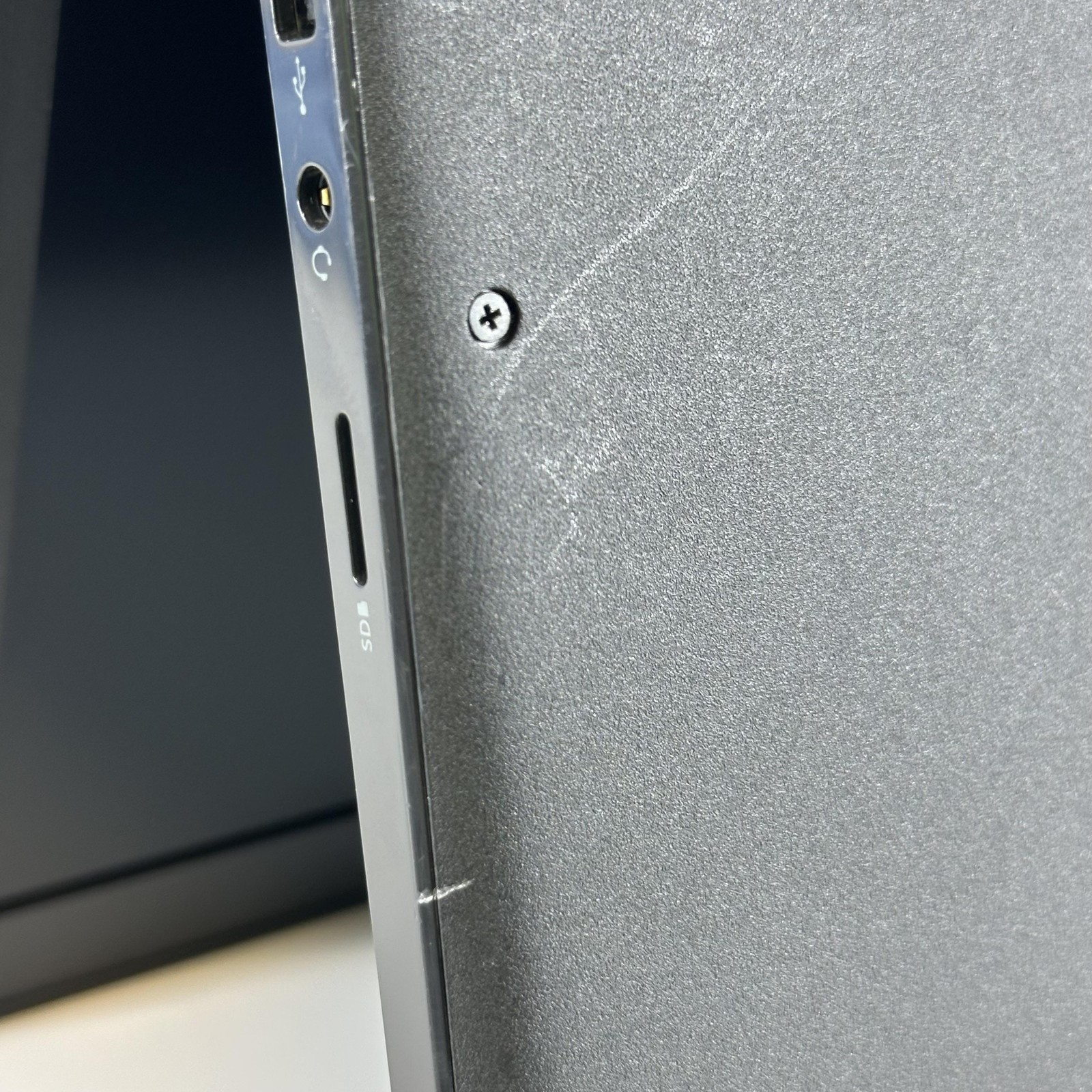 Dell Latitude 3420 14 FHD i5-1135G7 2.40GHz 16GB 256GB SSD Good FRAME SPLIT