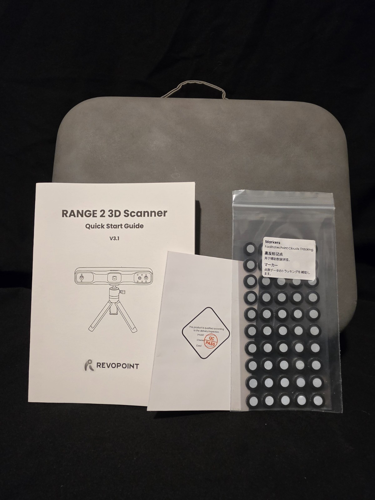 Revopoint RANGE 2 Handheld 3D Scanner Large Objects Full Color + Carry Case
