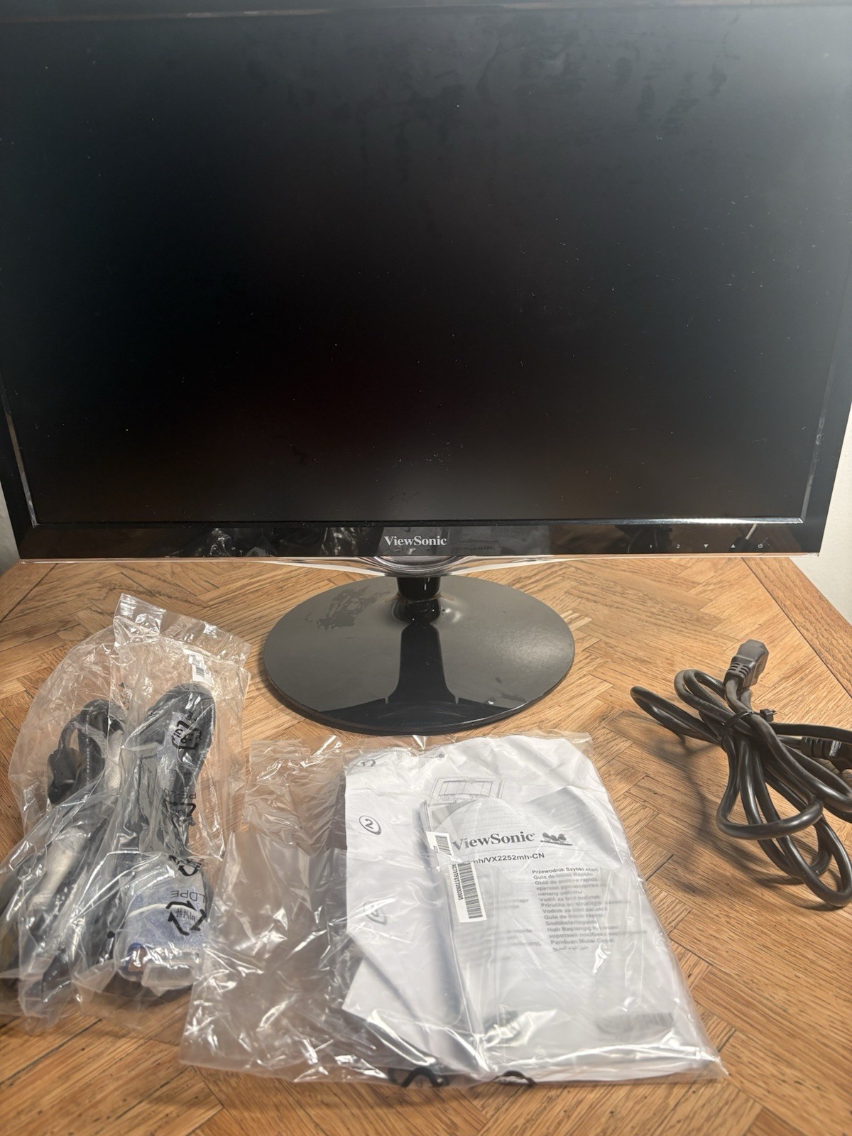 Viewsonic TD2220 22″ MultiTouch LED Display TD2220 NEW OPEN BOX!