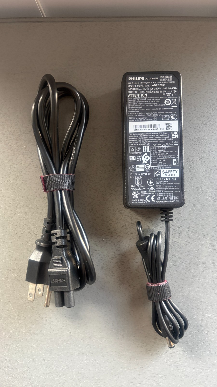 Philips ADPC2065 65W AC Adapter 20V 3.25A Power Supply OEM Charger 100-240V