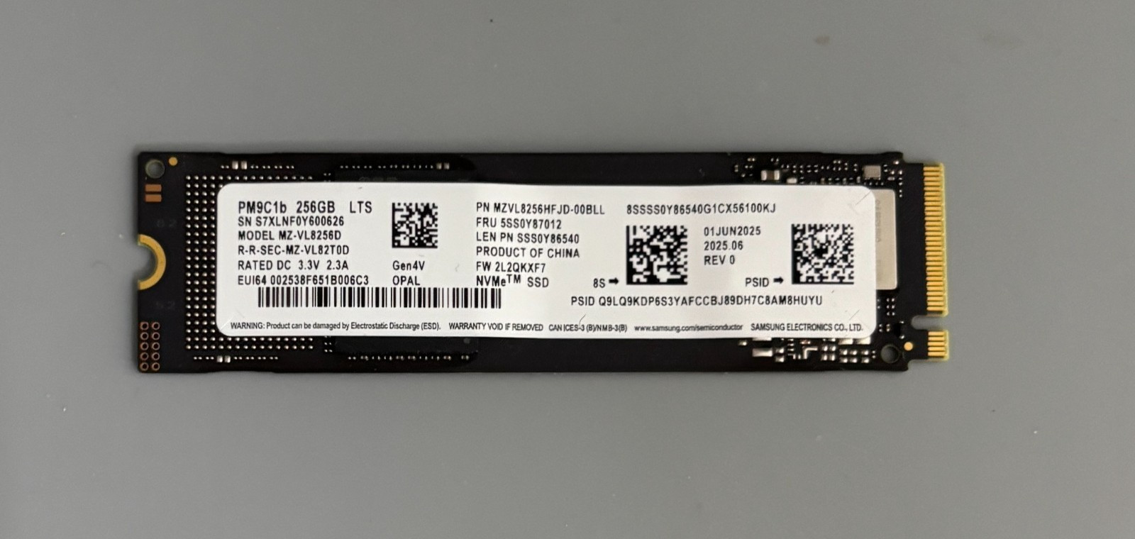 SAMSUNG 256GB SSD PM9C1b M.2 2280 NVMe PCIe Gen4x4 MZ-VL8256D