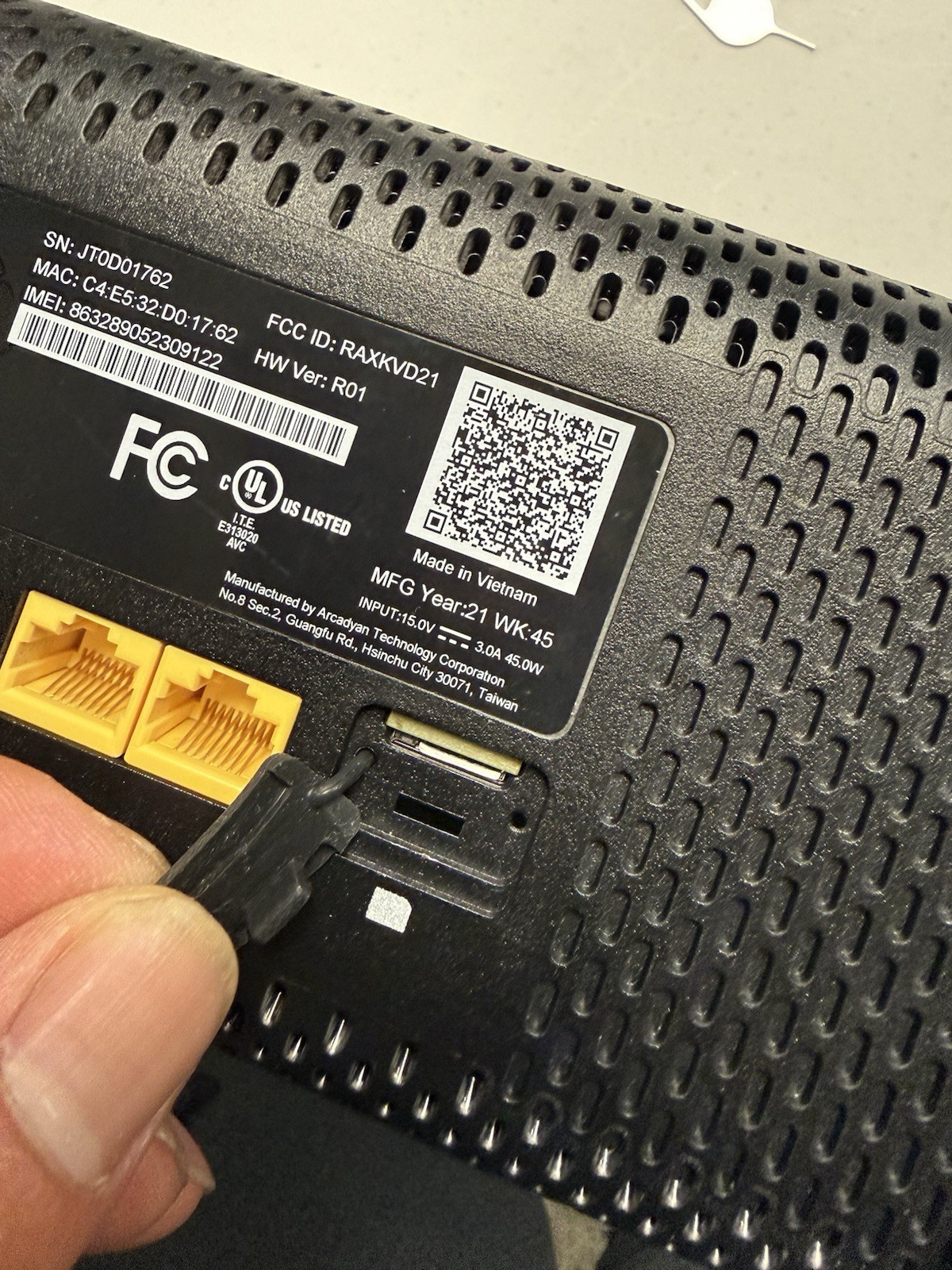 T-Mobile ARC KVD21 5G Home Internet Wi-Fi Gateway Used Tested Good 1762