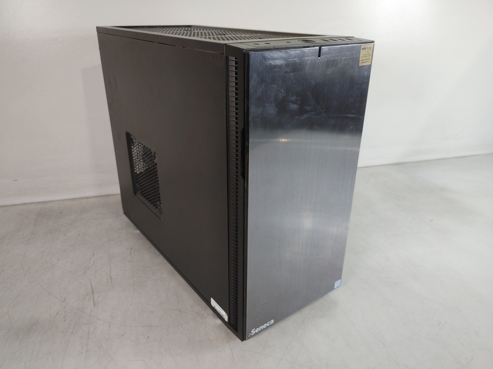 Asus X99-Deluxe II Intel Core i7-5930K 3.50 GHz 32 GB DDR4 GTX 1080 Hybrid SLI