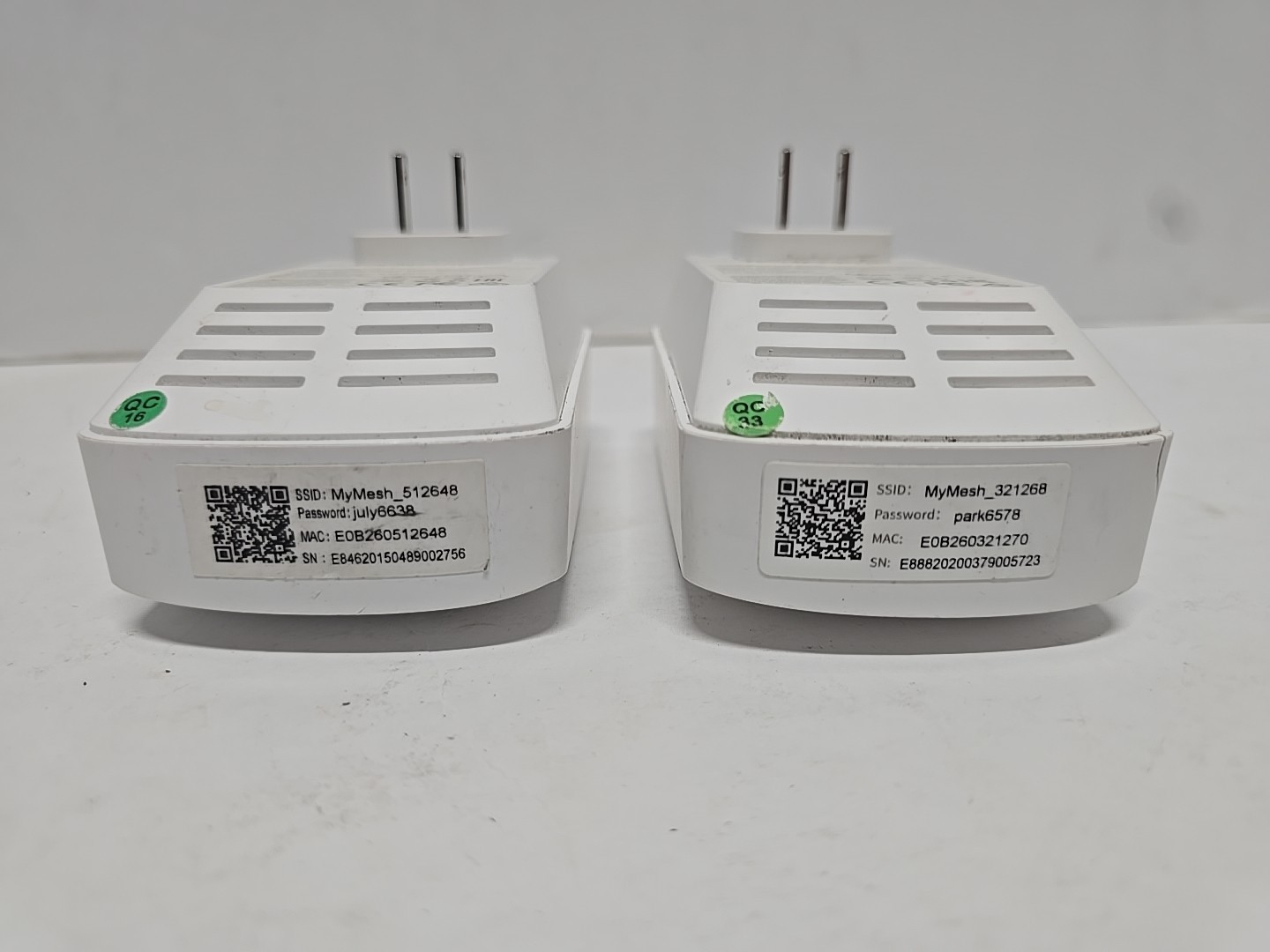 MeshForce M3 Dot Whole Home Mesh WiFi System Wall Plug Extender Lot of 2