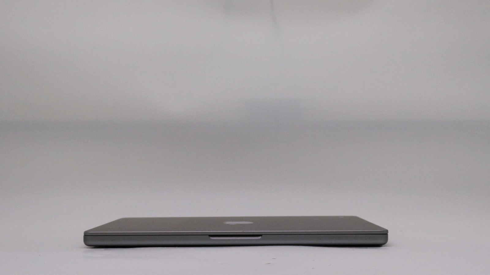 Apple Macbook Pro 14″ M1 Pro 10-Core 16GB 512GB – Very Good