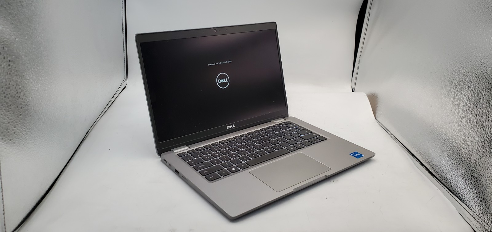 Dell Latitude 5330 Laptop Intel Core i5-12th Gen 16GB RAM 256GB SSD W11P 13″