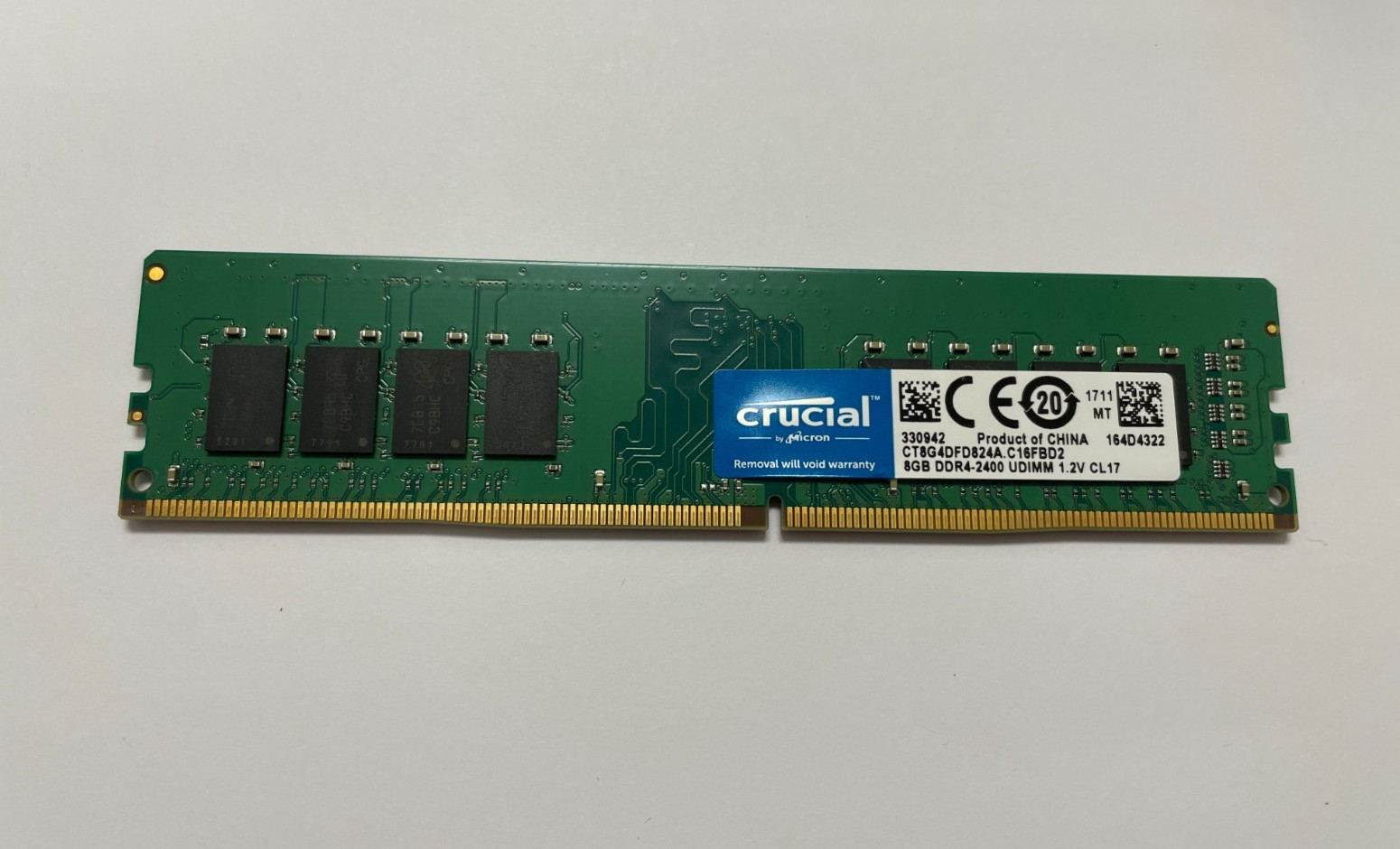 Micron Crucial 8GB (1-Stick) PC4-19200 DDR4-2400 UDIMM CT8G4DFD824A.C16FBD2