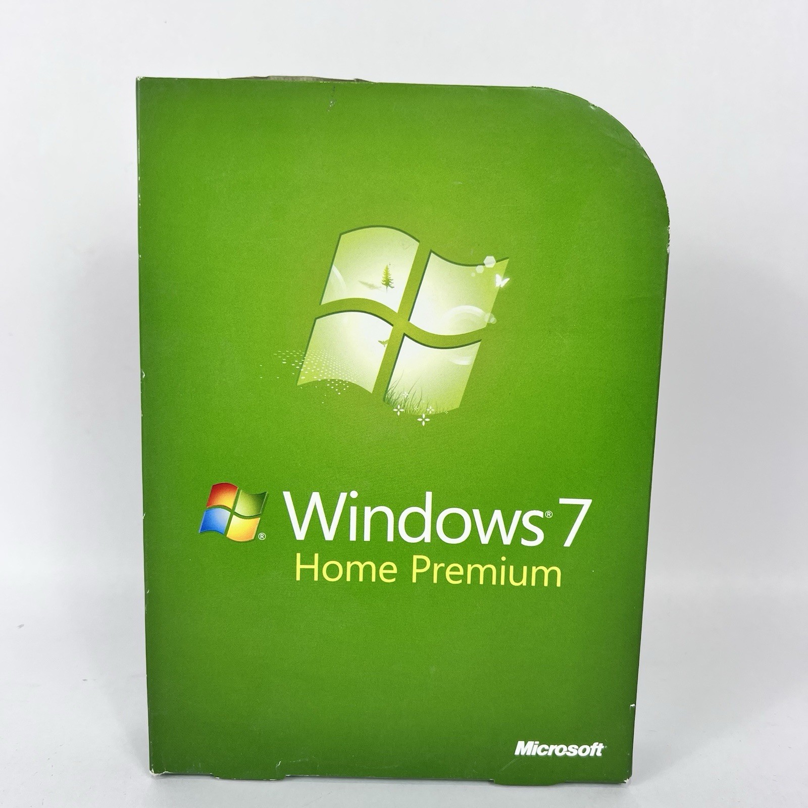Microsoft Windows 7 Home Premium Full 32 Bit & 64 Bit DVD MS WIN =RETAIL BOX=