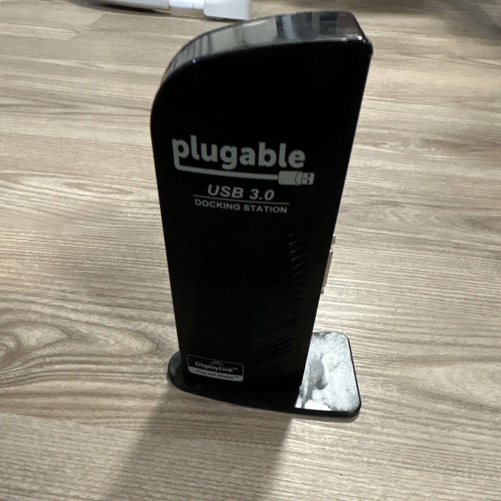 Plugable USB 3.0 Docking Station Black Built-In USB Port Universal Compatible