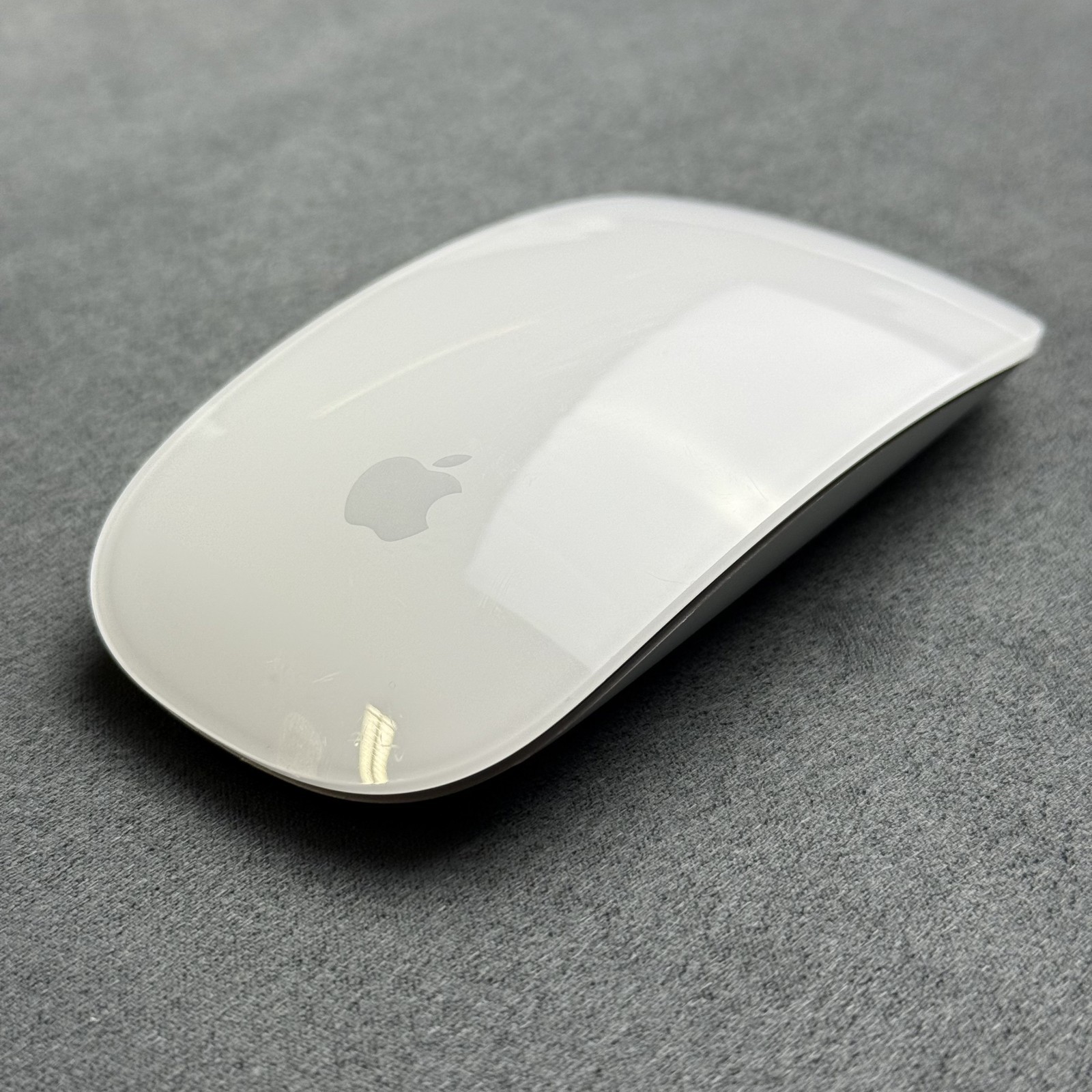🌟Apple🌟 Magic Mouse 2 Bluetooth Mouse — White A1657 ⚡️Flash Shipping⚡️