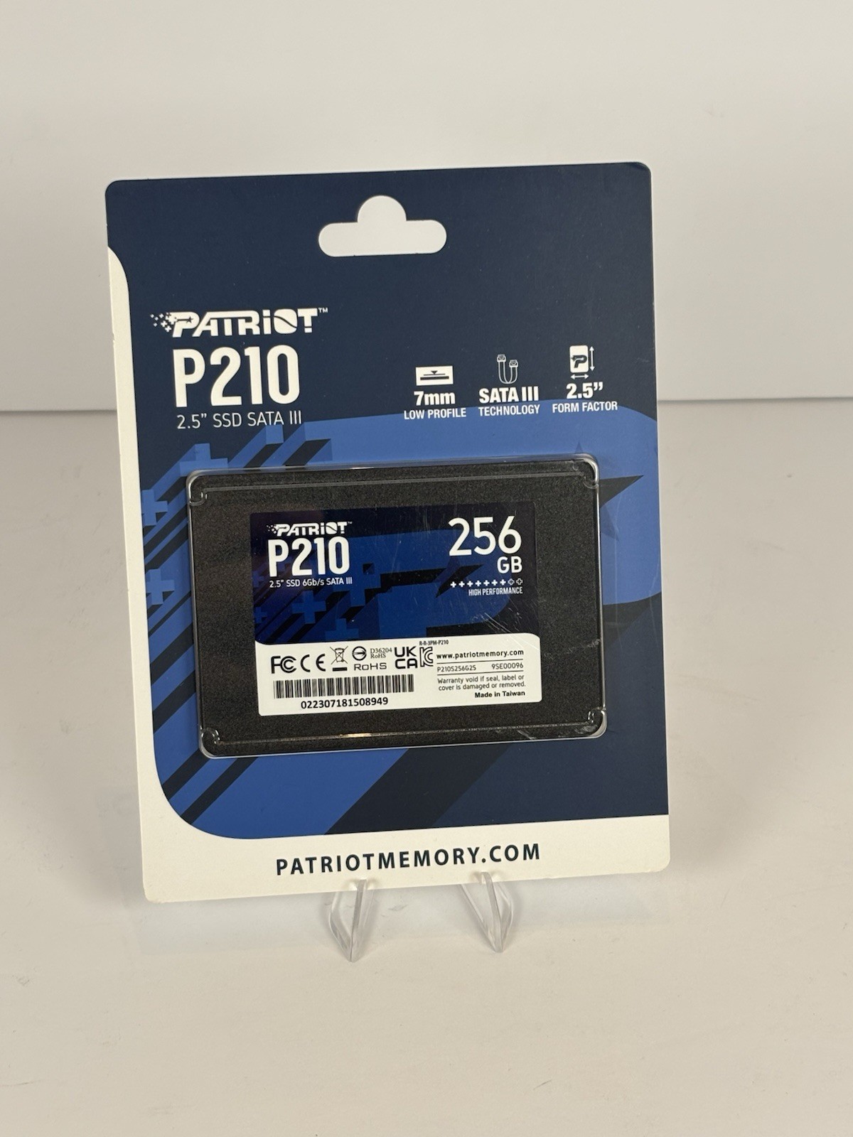 Patriot P210 256GB SSD 2.5″ SATA III 6GB/s Internal Solid State Drive For PC/MAC
