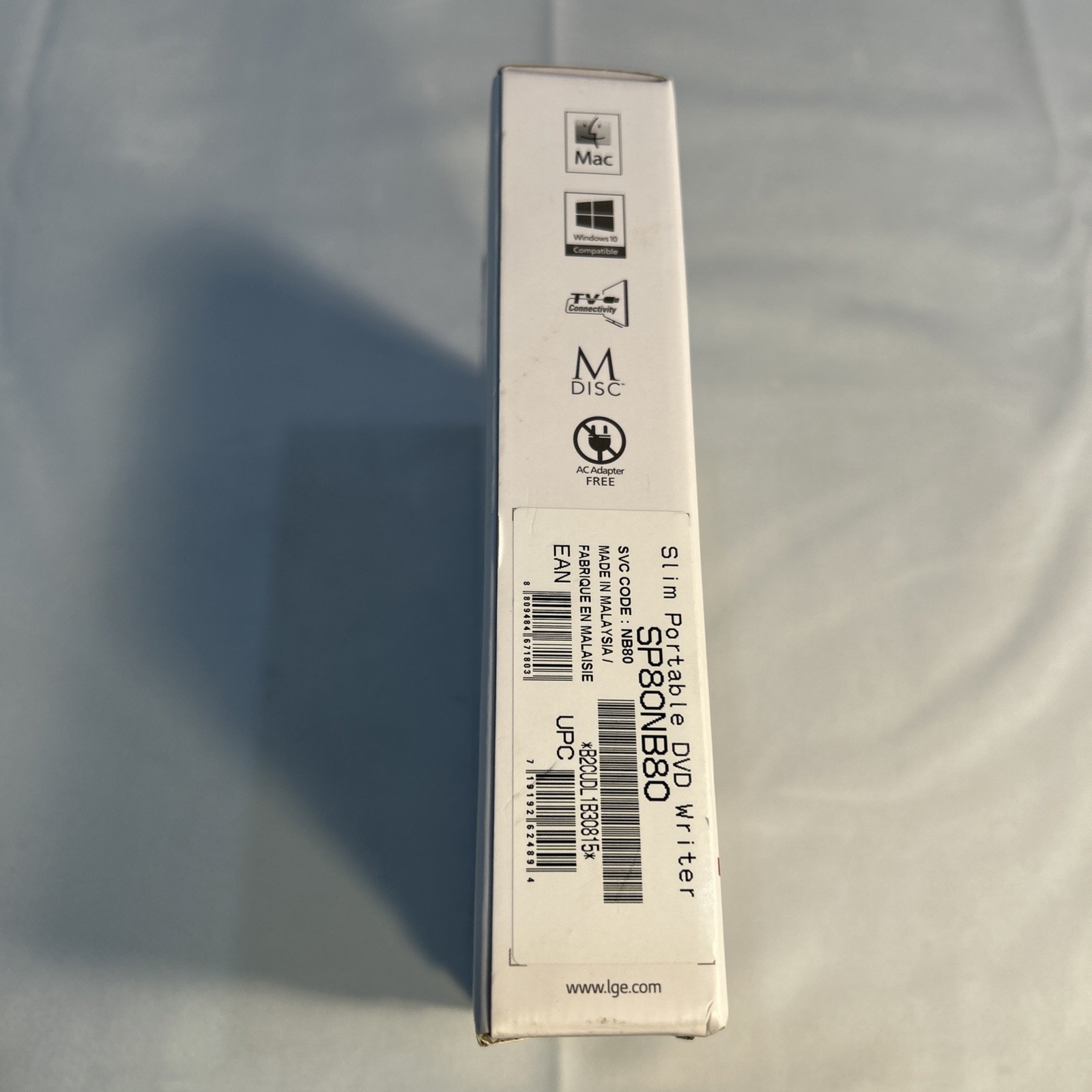 LG Ultra Slim Portable DVD Writer SP80NB80 – open box Mac/ Windows 10 Compatible