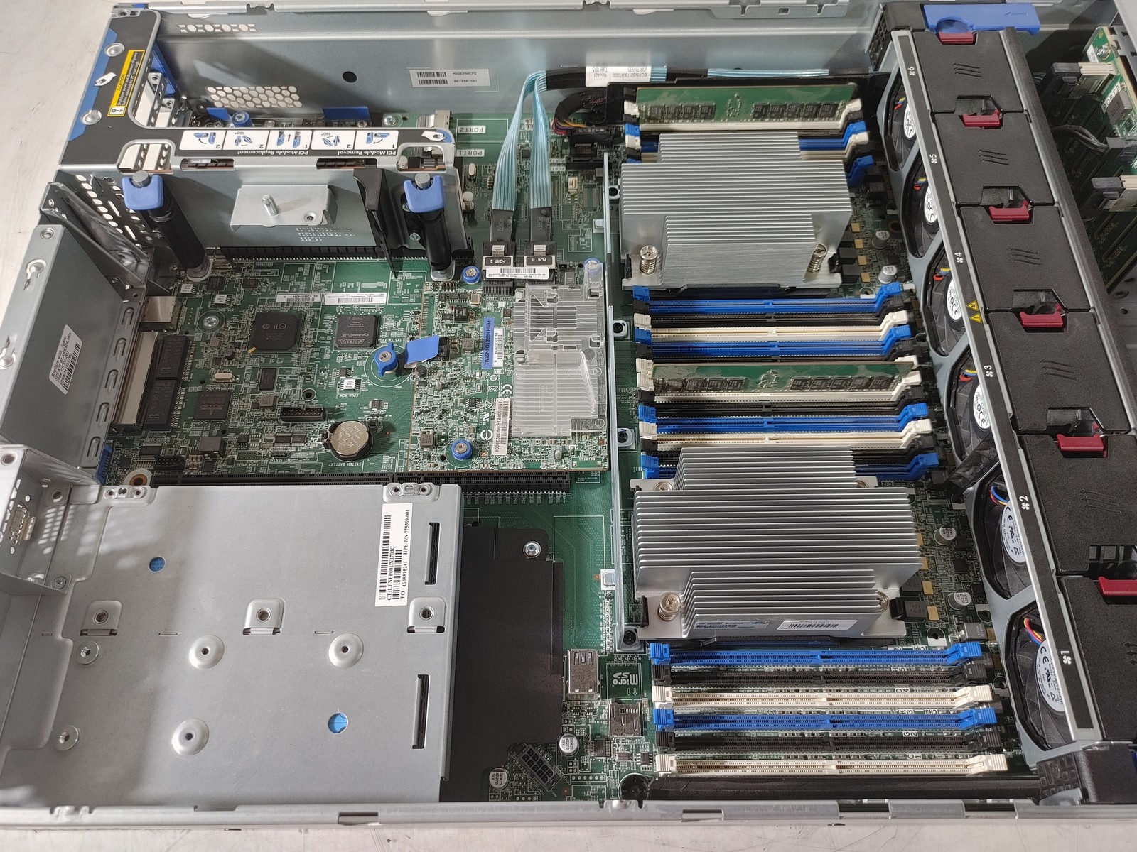 HP ProLiant DL380 Gen9 2.40 GHz Intel Xeon E5-2640 v4 16 GB DDR4 Server No
