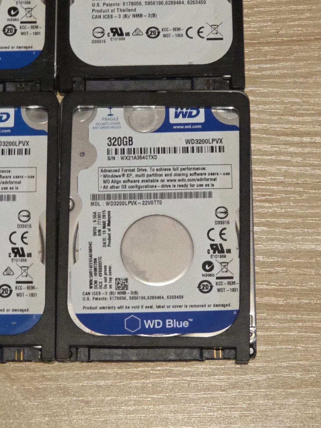 LOT 4 Western Digital WD3200LPVX 320GB 5400RPM 2.5″ SATA 3.0Gb/s Hard Drives HDD