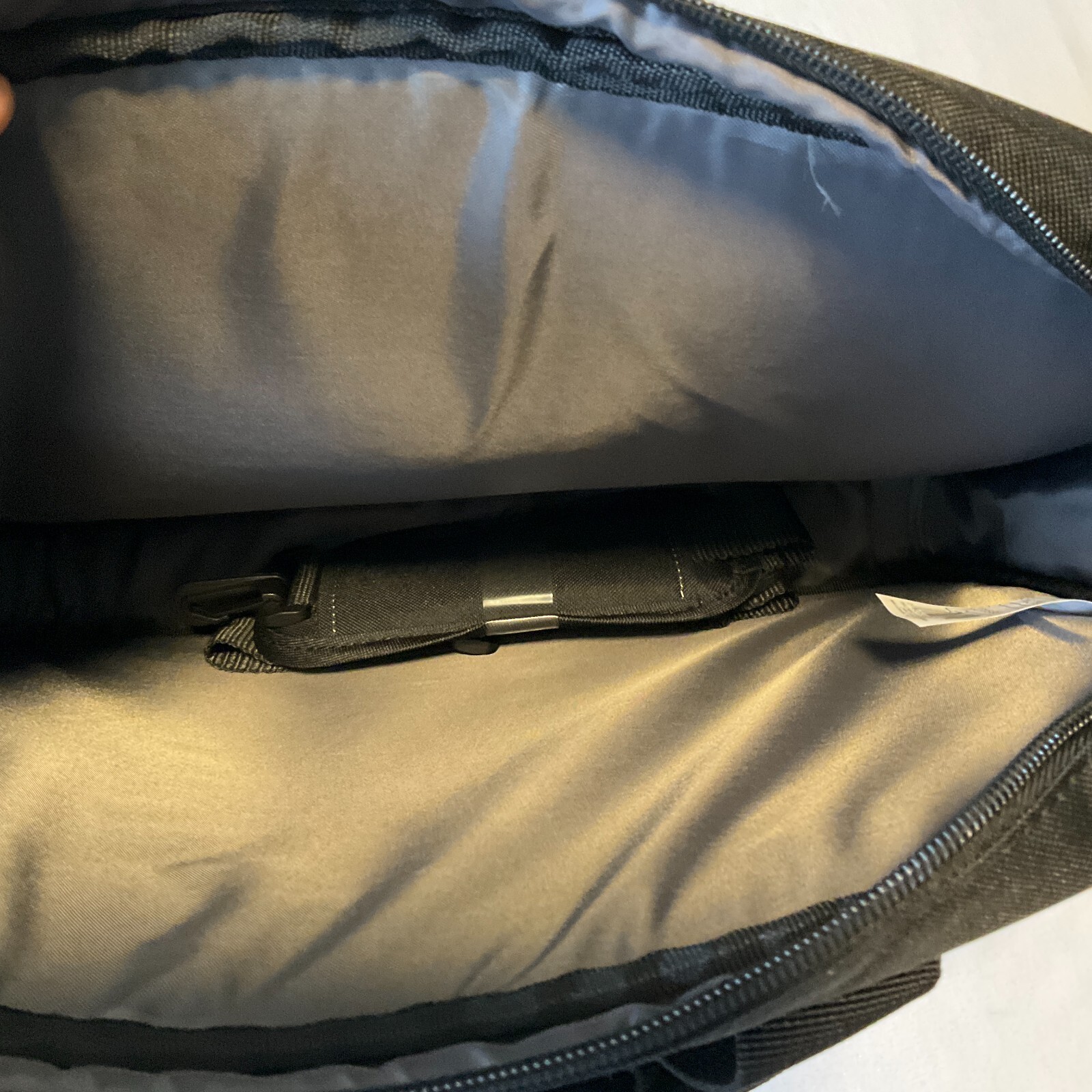 Targus Classic 15-16 Inch Laptop Bag Black Size 15.94 x 2.76 x 12.01