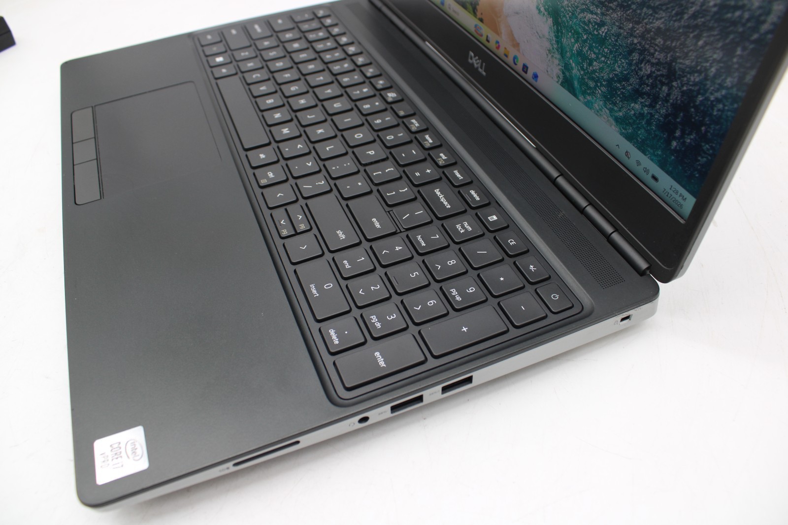 Dell Precision 7550 – W11, 512GB NVMe, 32GB RAM, Intel i7-10850H, Quadro T2000