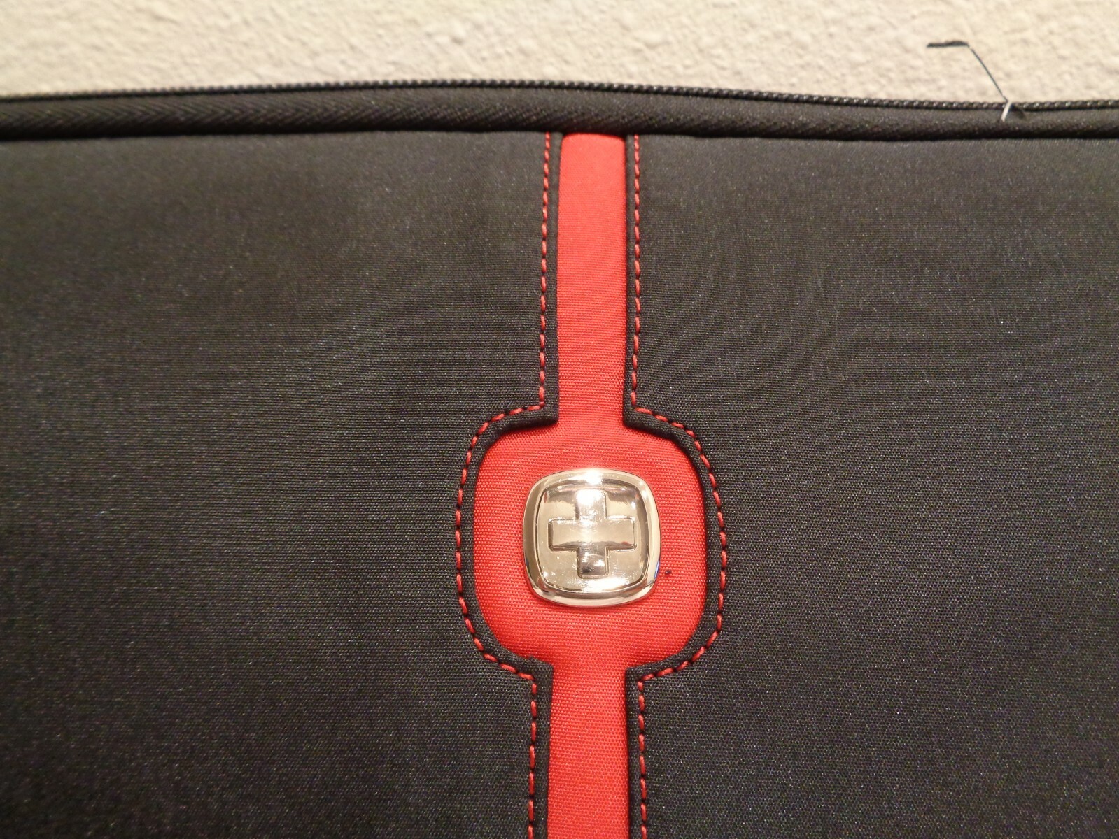 Wenger Swissgear MAYA 16 Inch New Laptop Sleeve Bag Case
