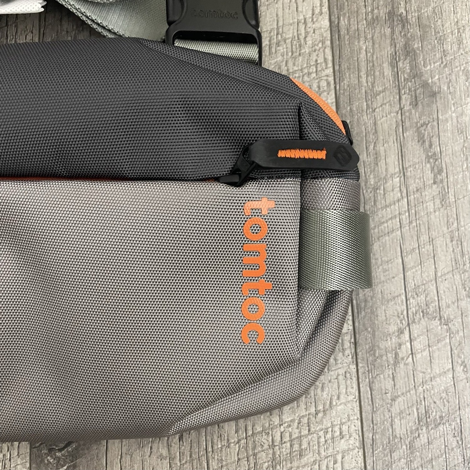 Tomtoc Explorer T-21 S Sling Bag Gray Orange
