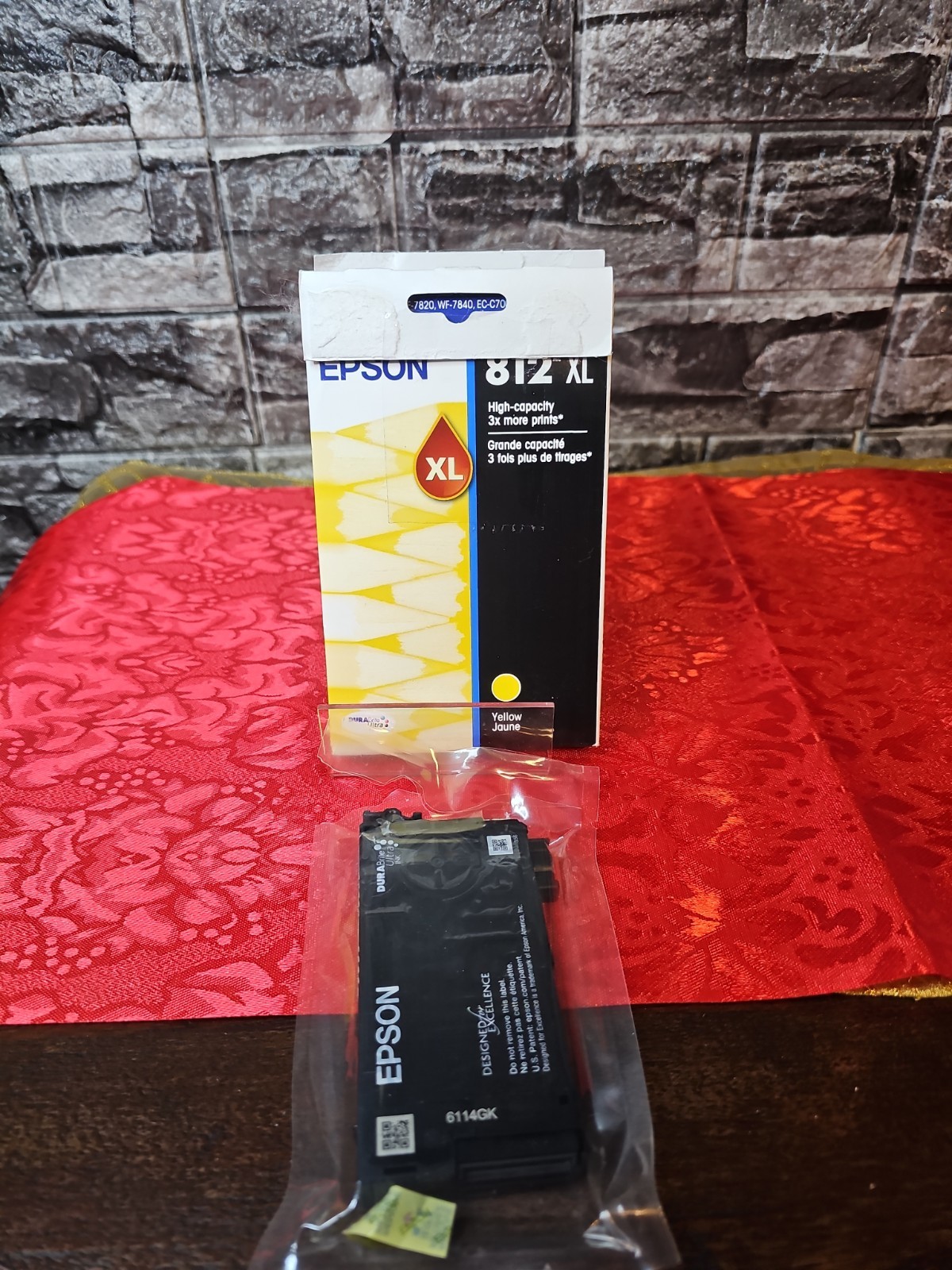 Epson 812 XL High-Capacity Ink Cartridge Yellow New Expires 8/28