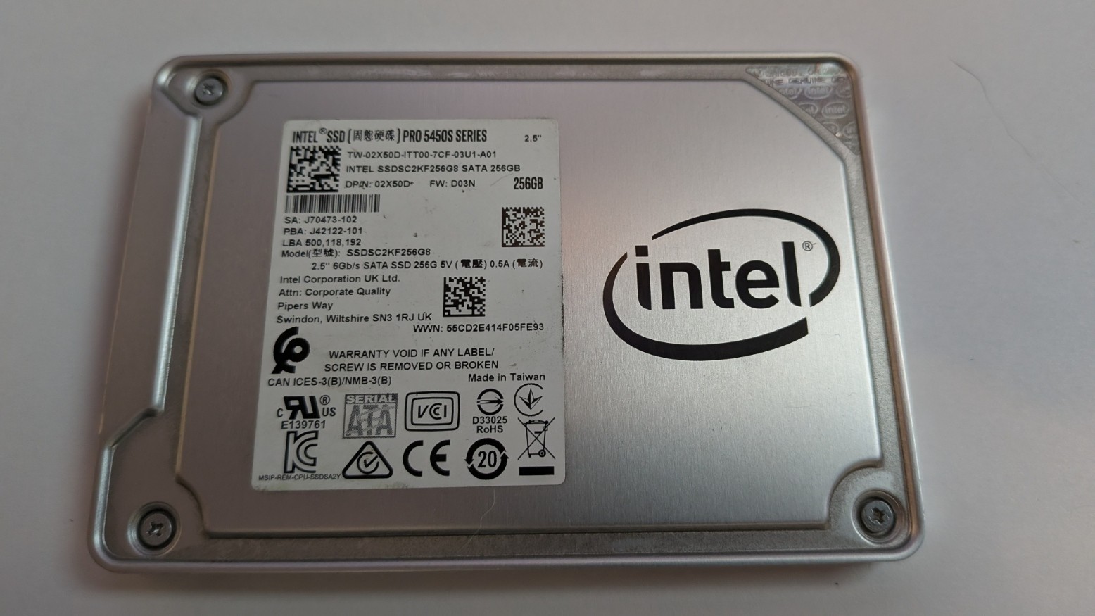 Intel 545s Series 256GB 2.5″ SATA II Internal Solid State Drive – White