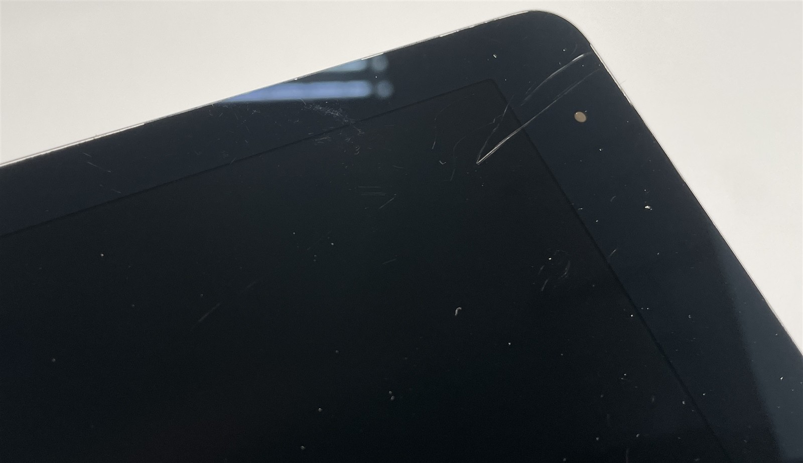 OEM Apple iPad Pro 12.9″ 2nd Gen Replacement LCD Screen Digitizer Grade C Black
