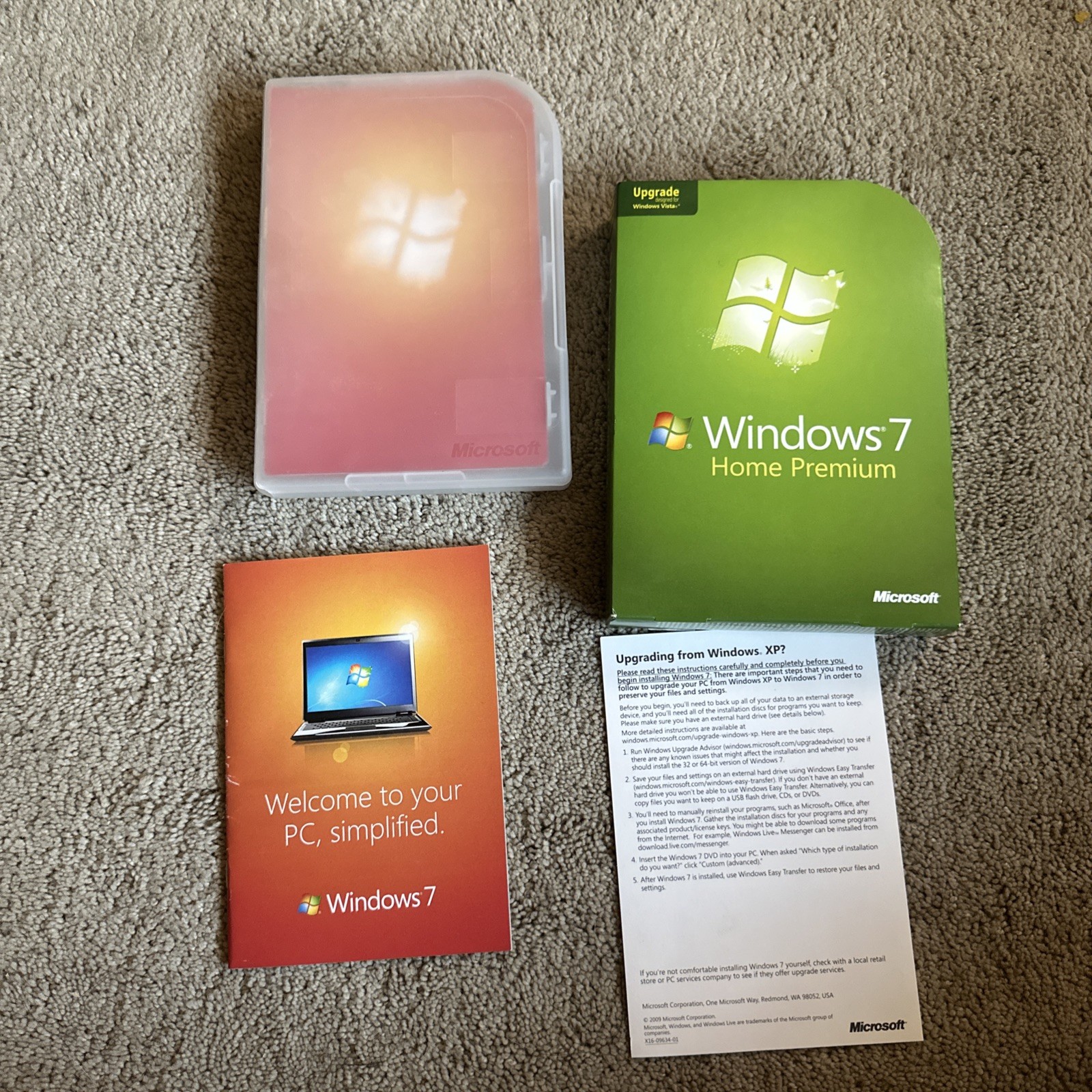 Microsoft Windows 7 Home Premium Upgrade 32 Bit & 64 Bit DVDs Complete w/ Key