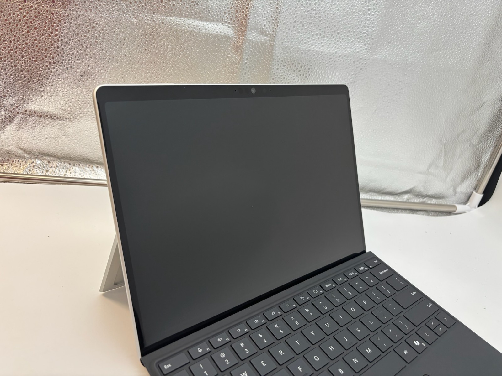 Microsoft Surface Pro 11 th Ed 13″ 512 GB SSD 16 GB RAM Snapdragon X 10-Core