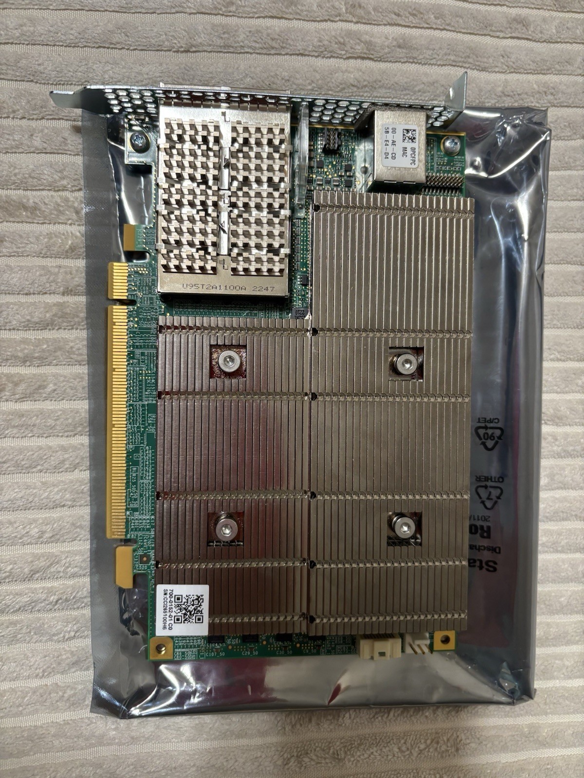 AMD Pensando DSC2-100 2 ports 100G QSFP56 Distributed Services Card PCIe Gen4.0